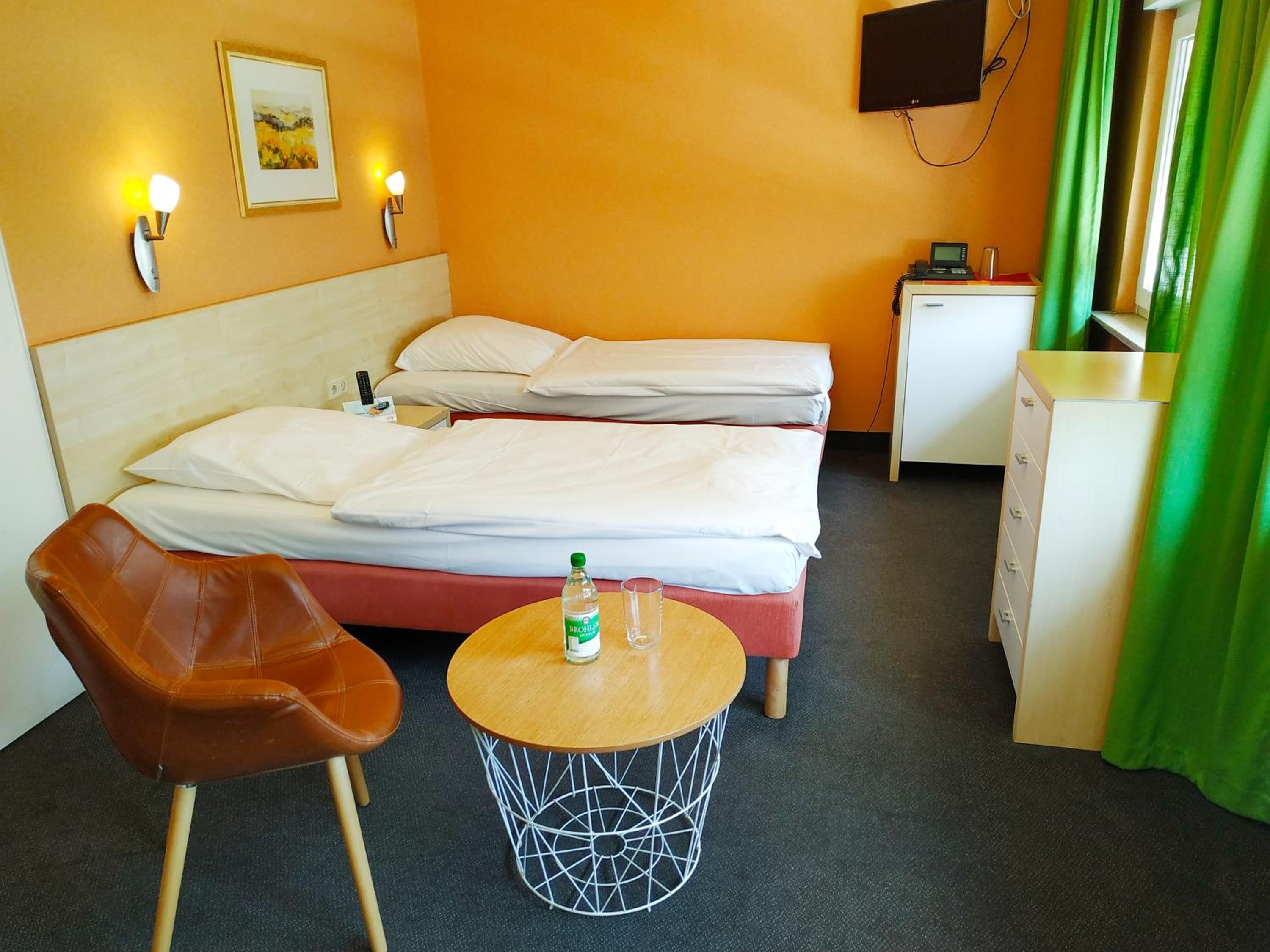 Double Room - Photo 1