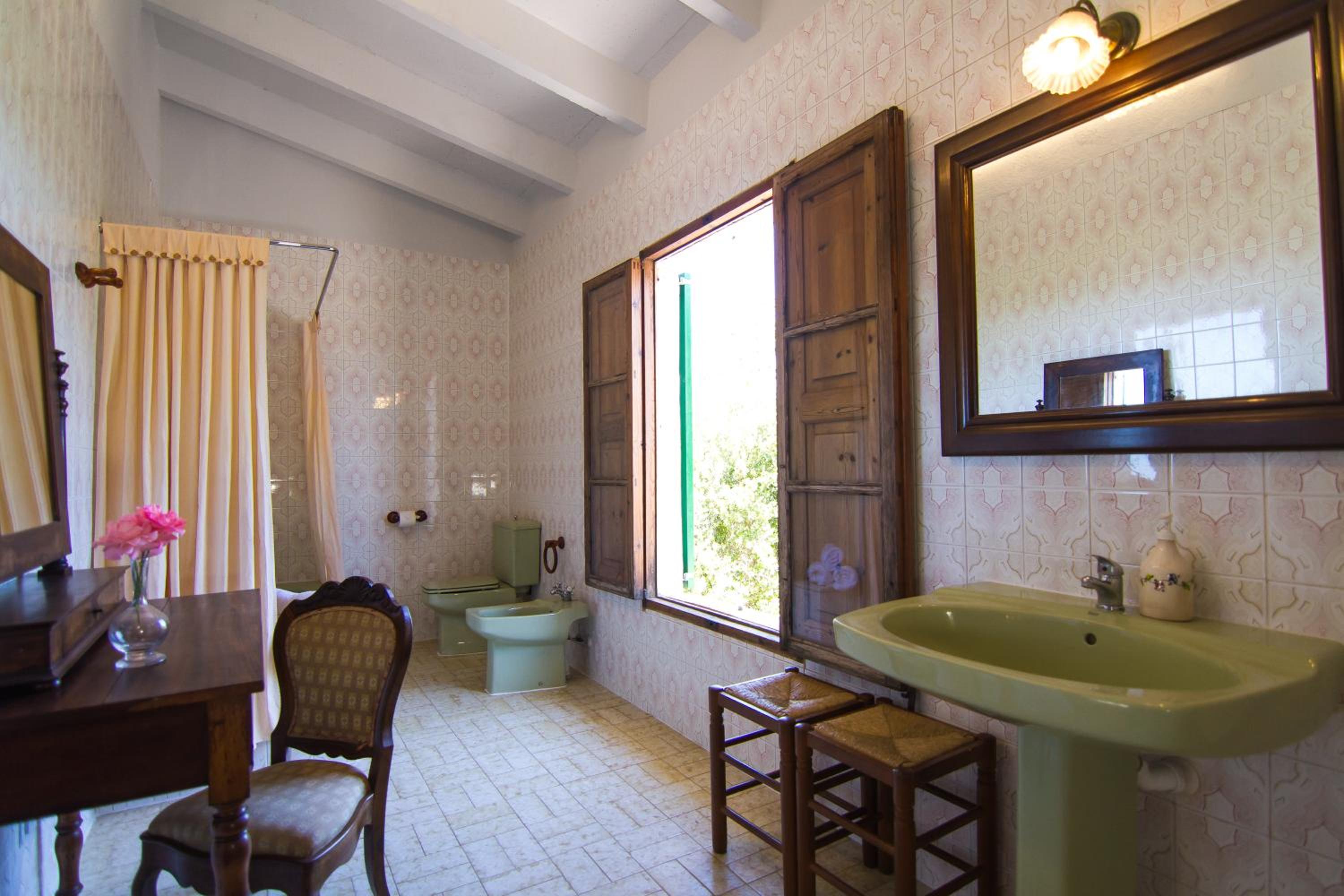 Premium Suite with Private Balcony and Lounge photo 3