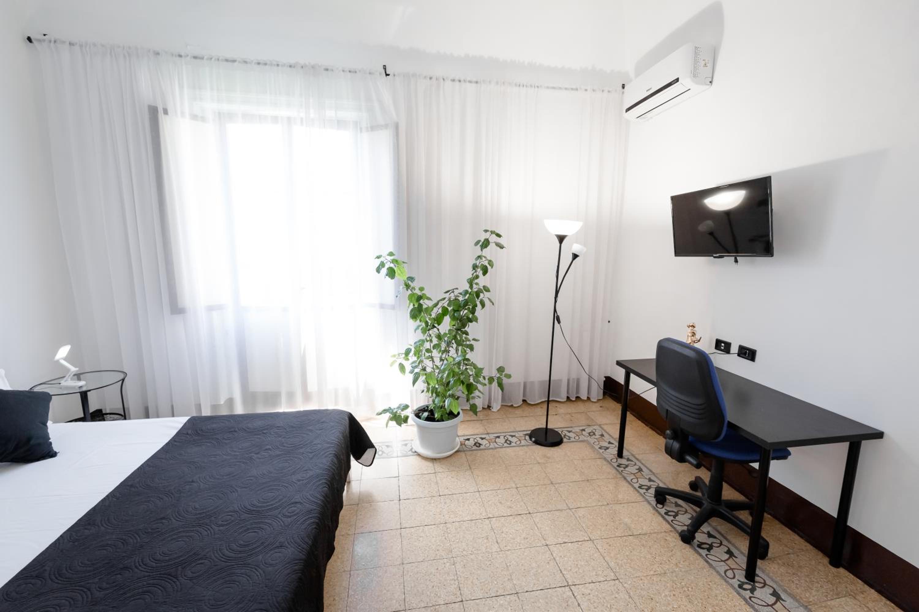 Triple Room With Private Bathroom