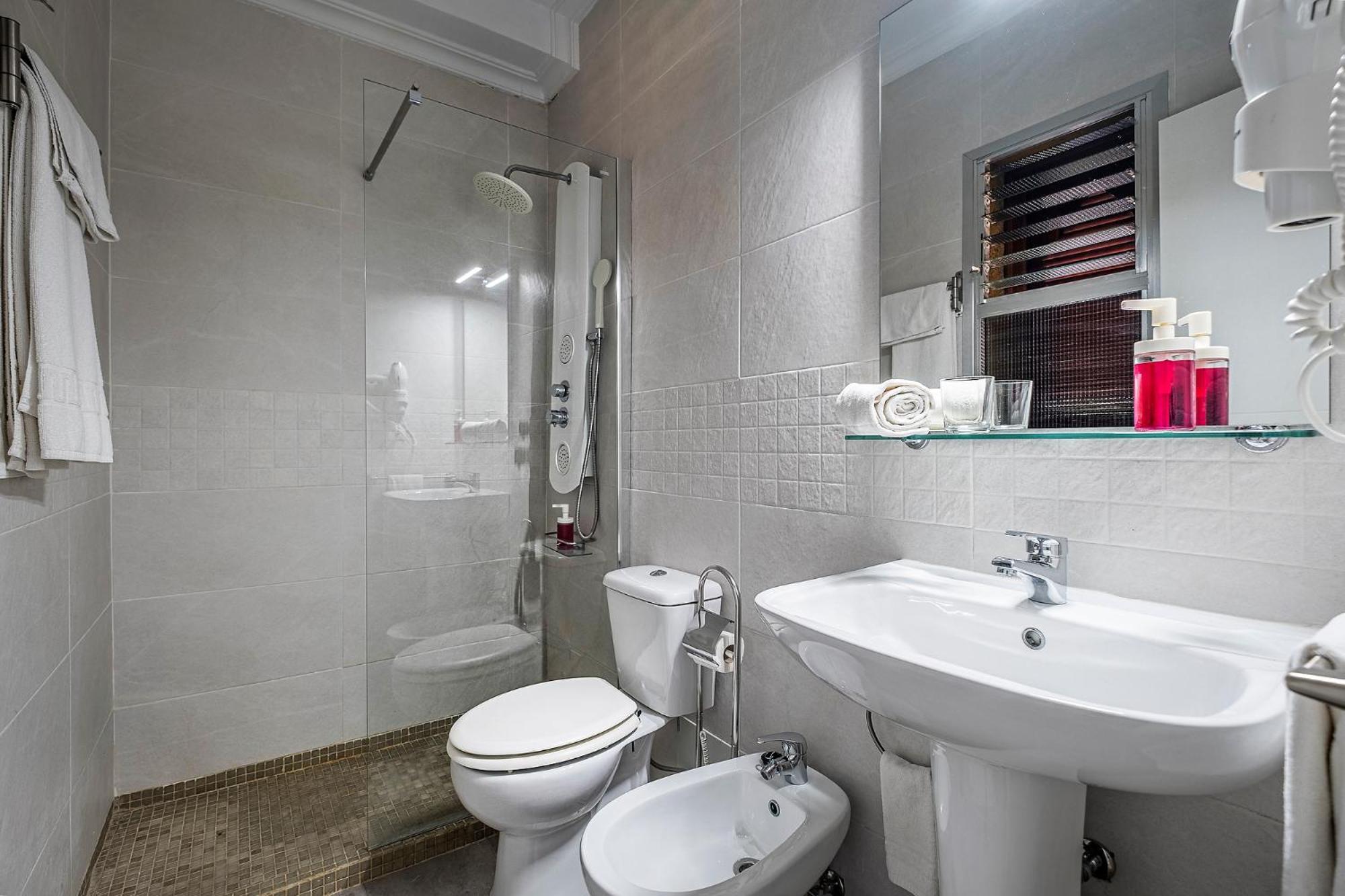 Special Double Room - Photo 5