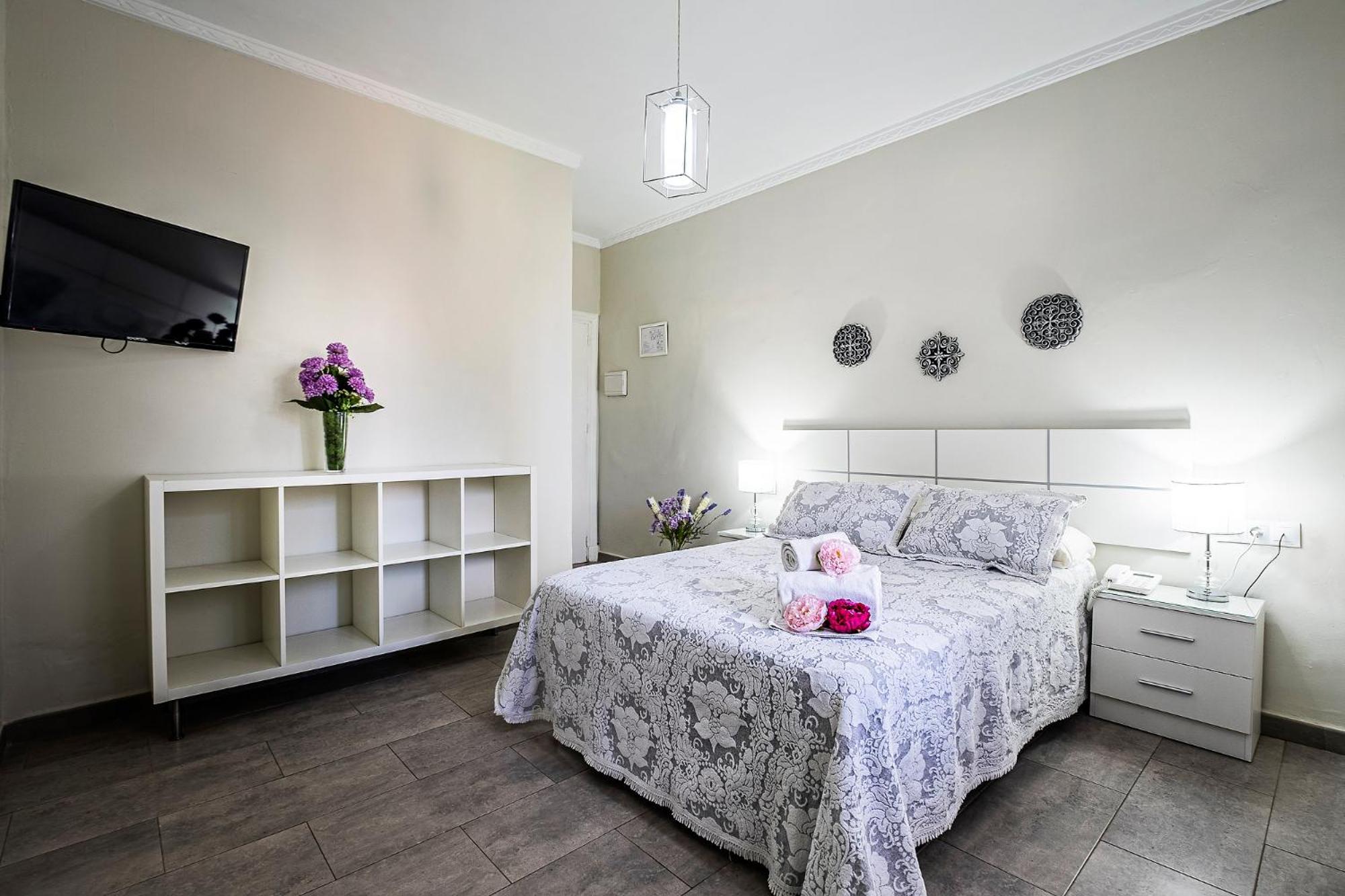 Special Double Room - Photo 9