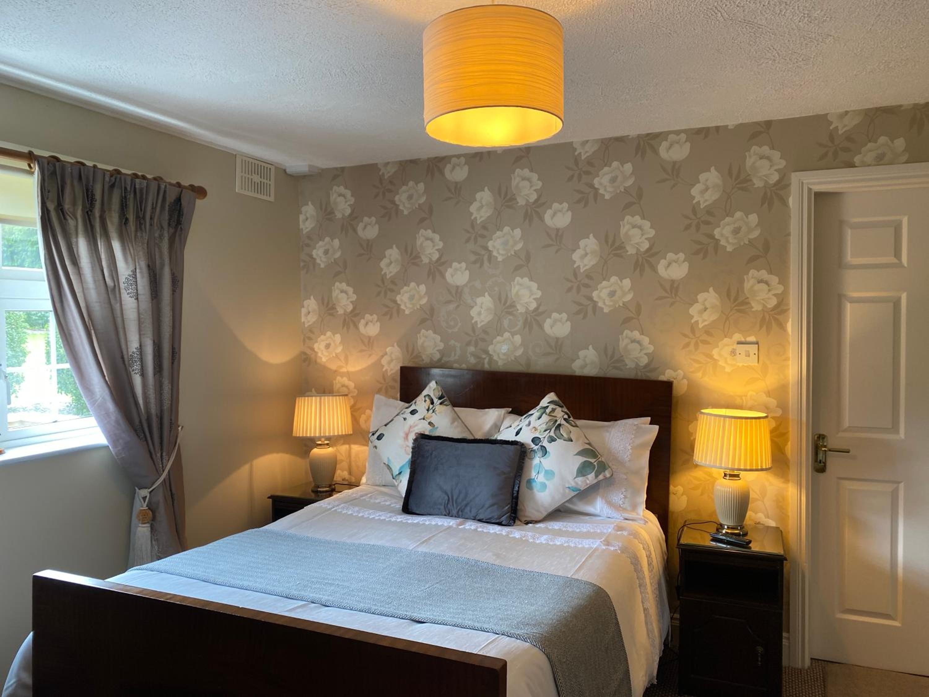 Deluxe Double Or Twin Room photo 2