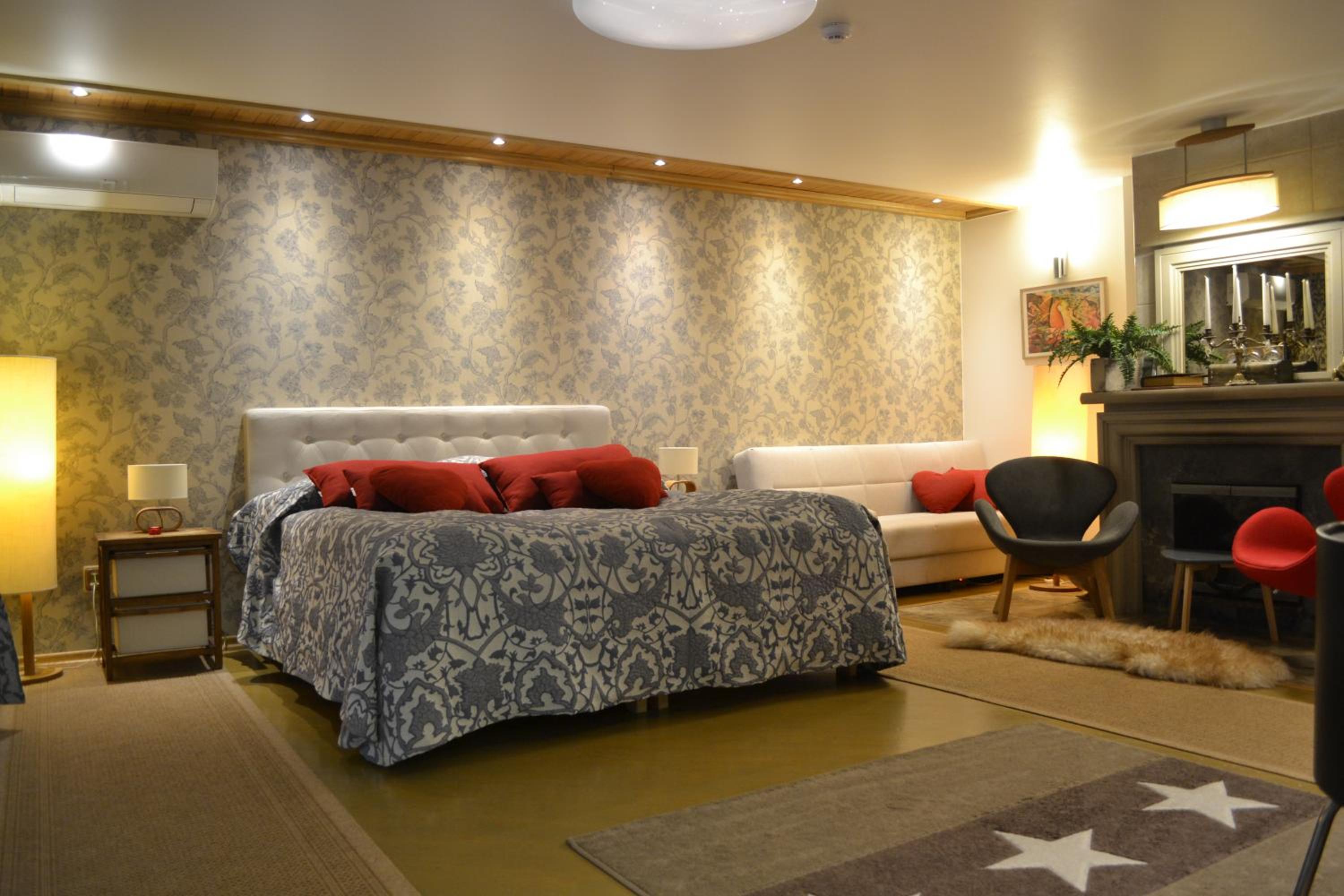 Suite with Sauna - Photo 1