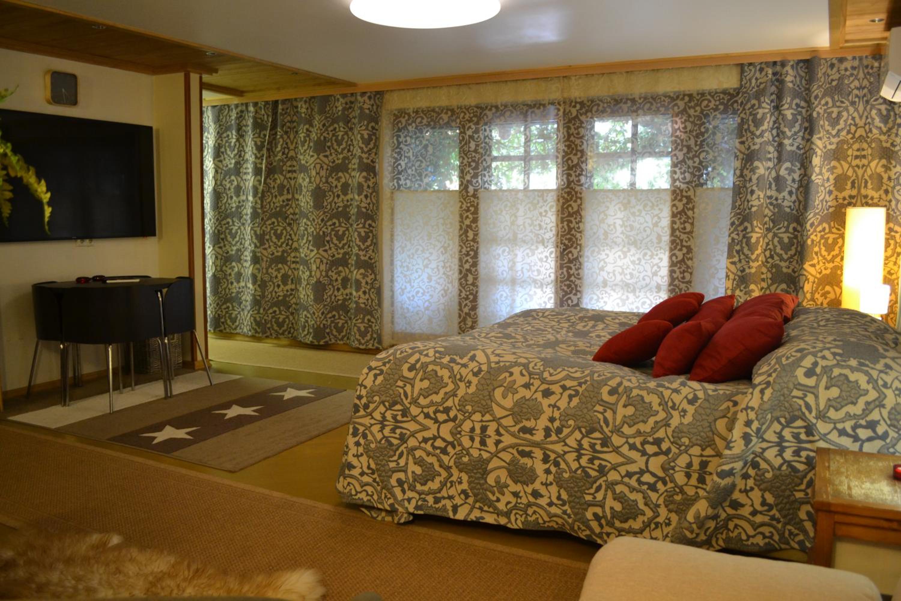 Suite with Sauna - Photo 3