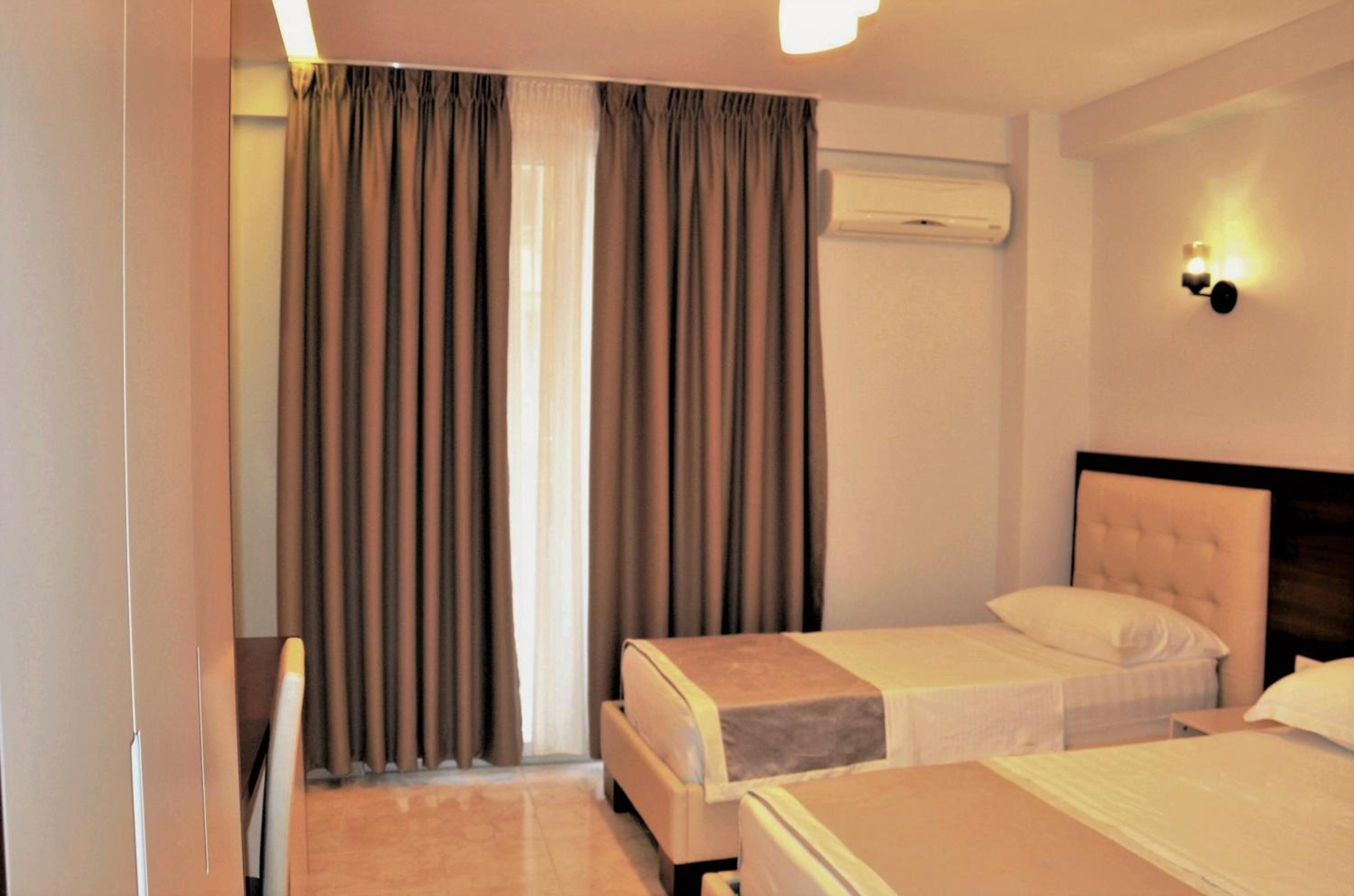 Comfort Triple Room photo 3