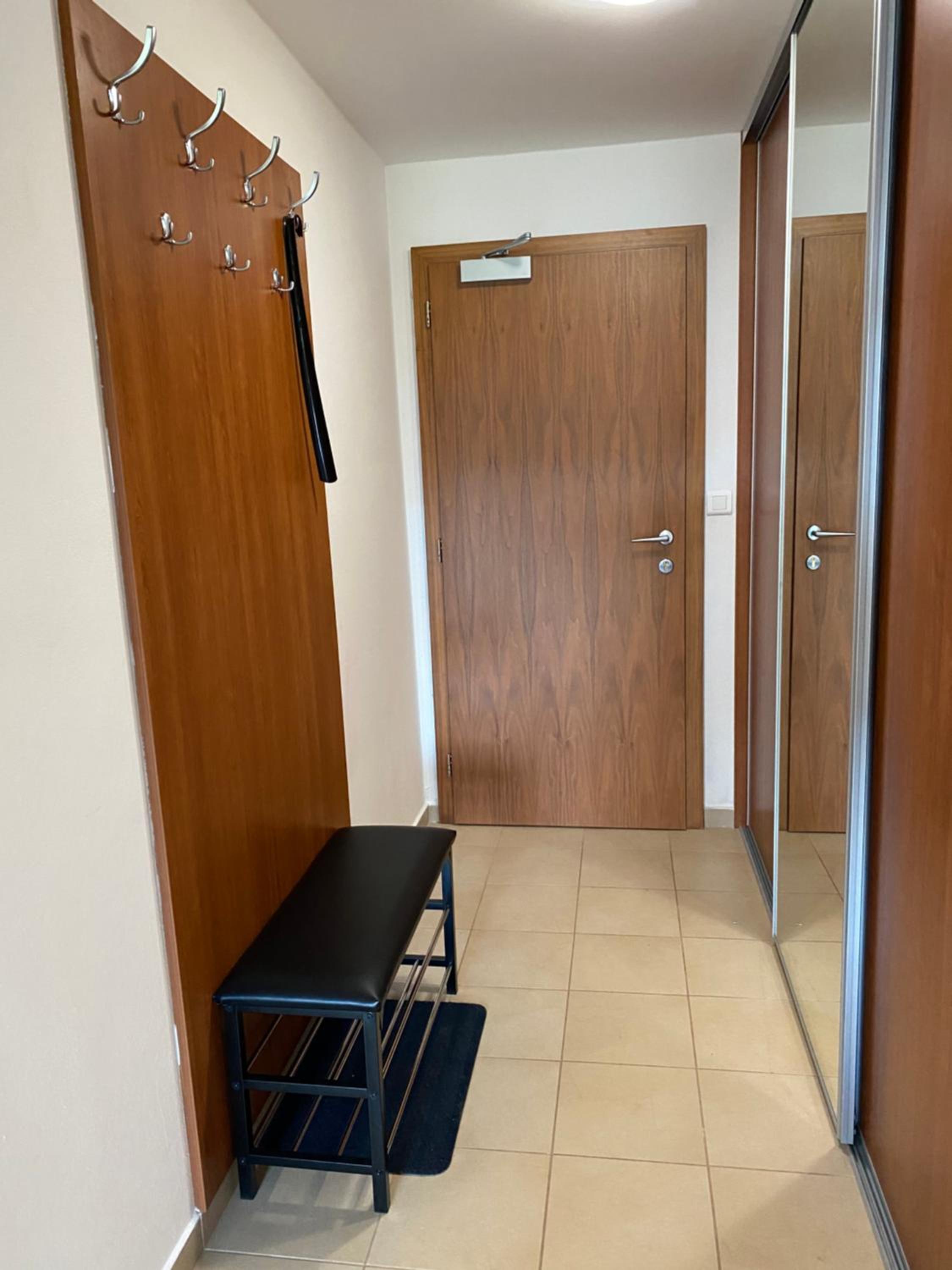 One-Bedroom Apartment - Photo 41