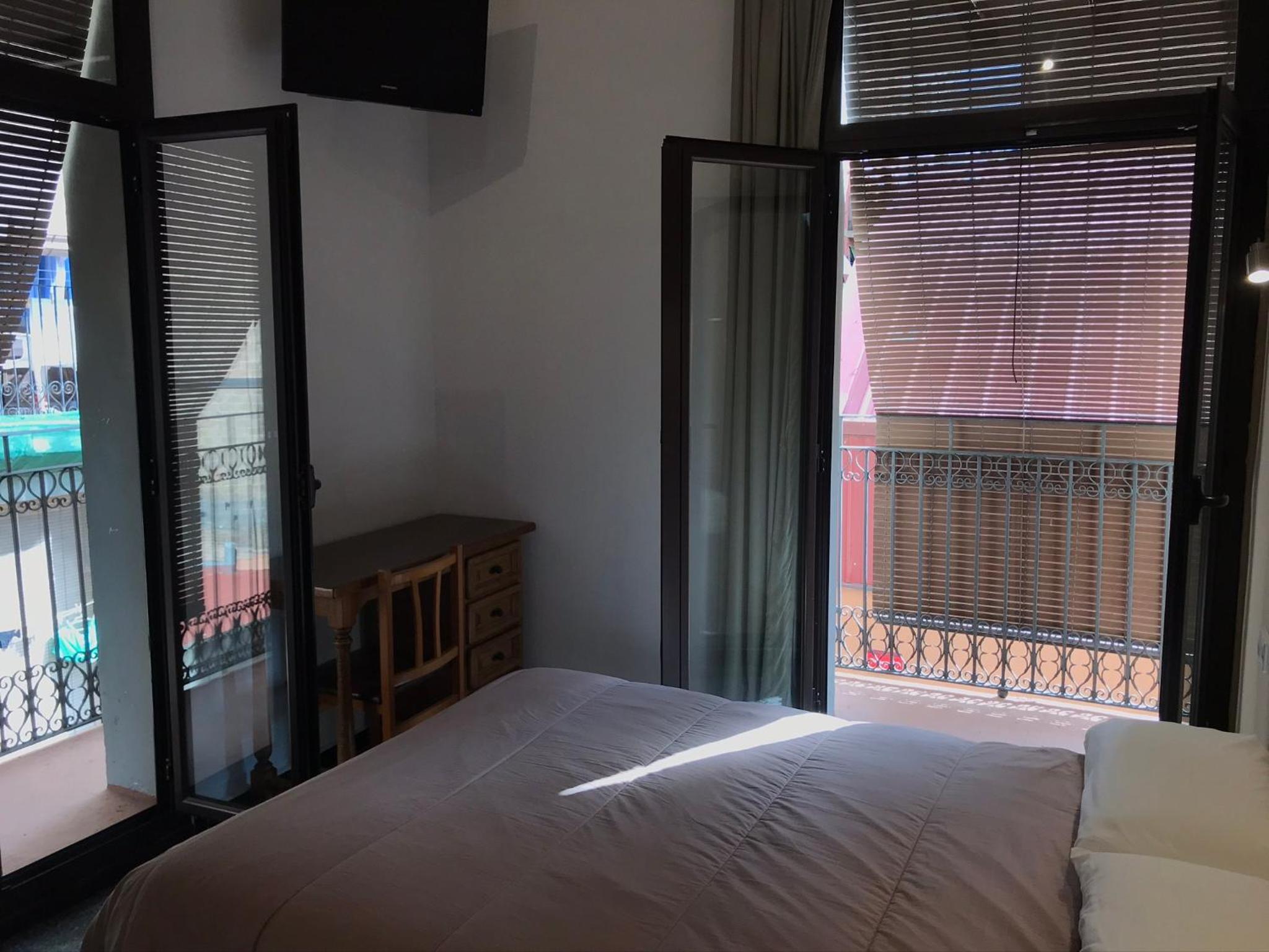 Climatized Double Room with Private bathroom photo 1
