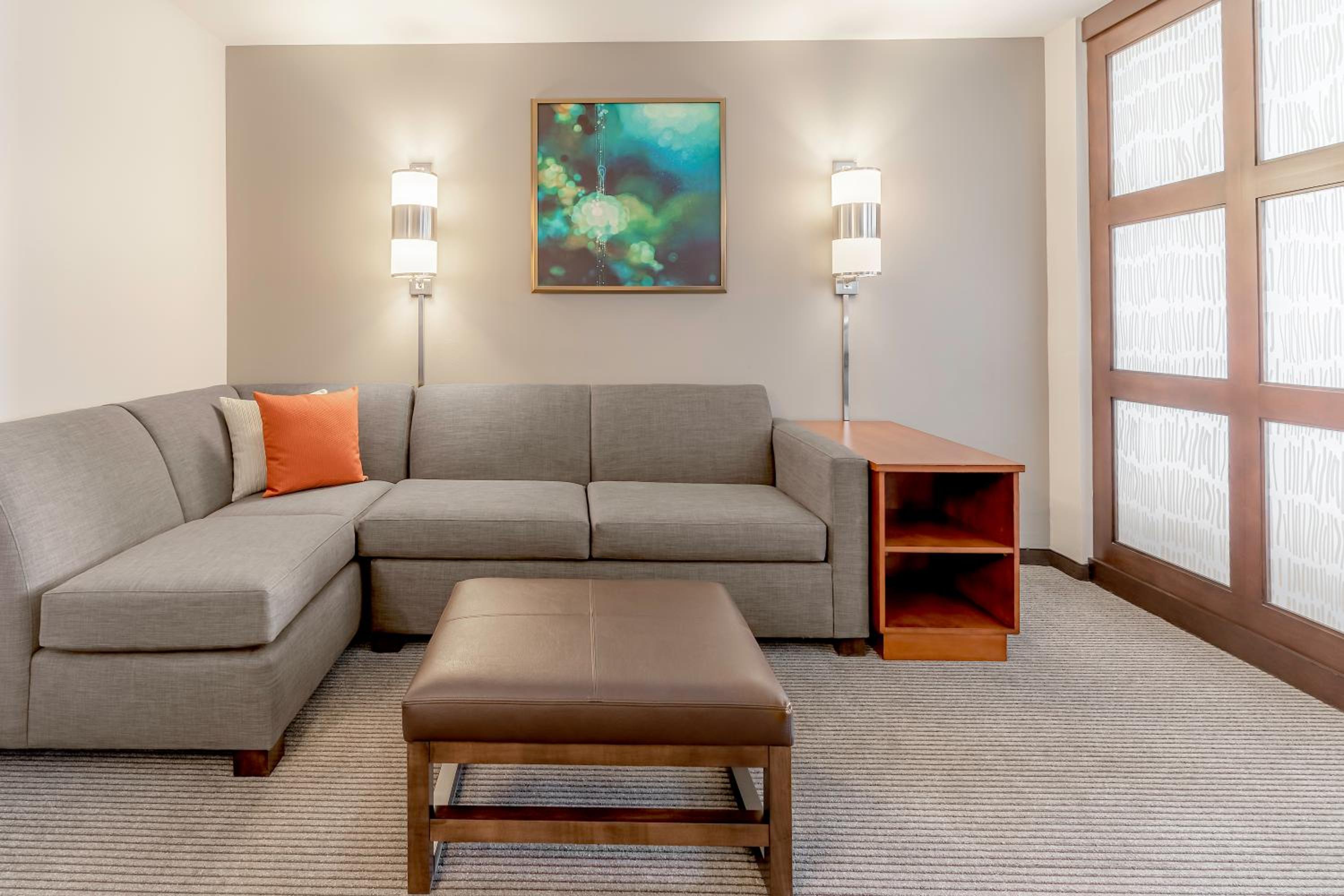 King Room with Sofa Bed - High Floor - Photo 12