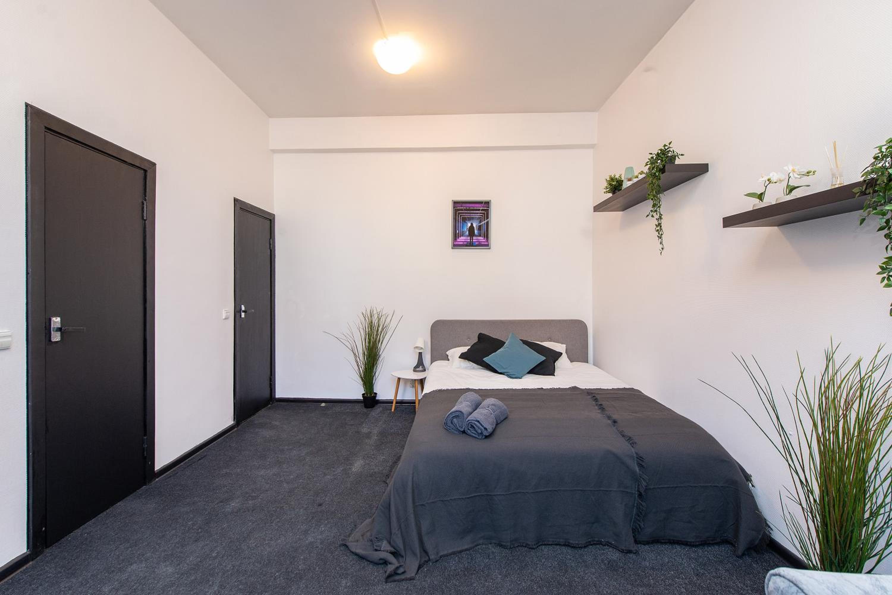 Quadruple Room with Private Bathroom - Photo 2