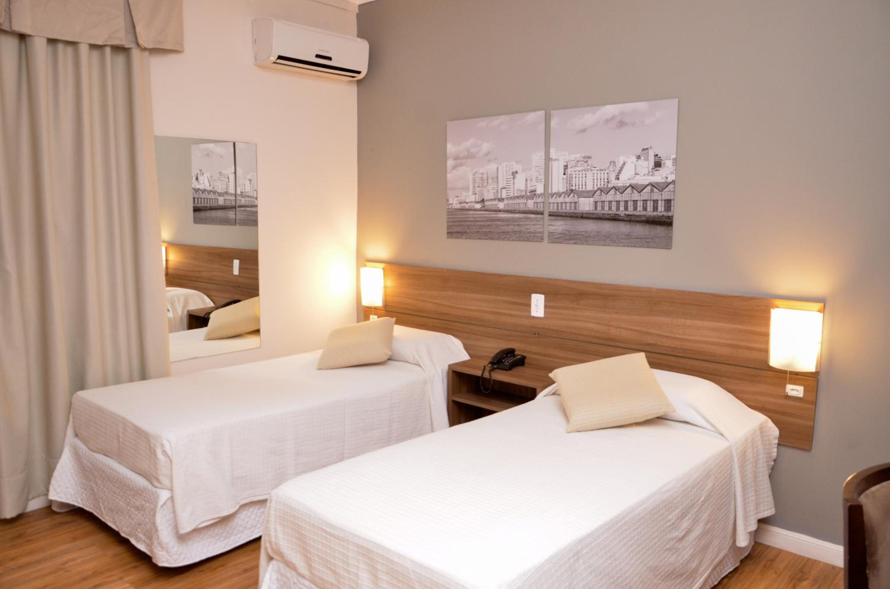 Standard Twin Room photo 1