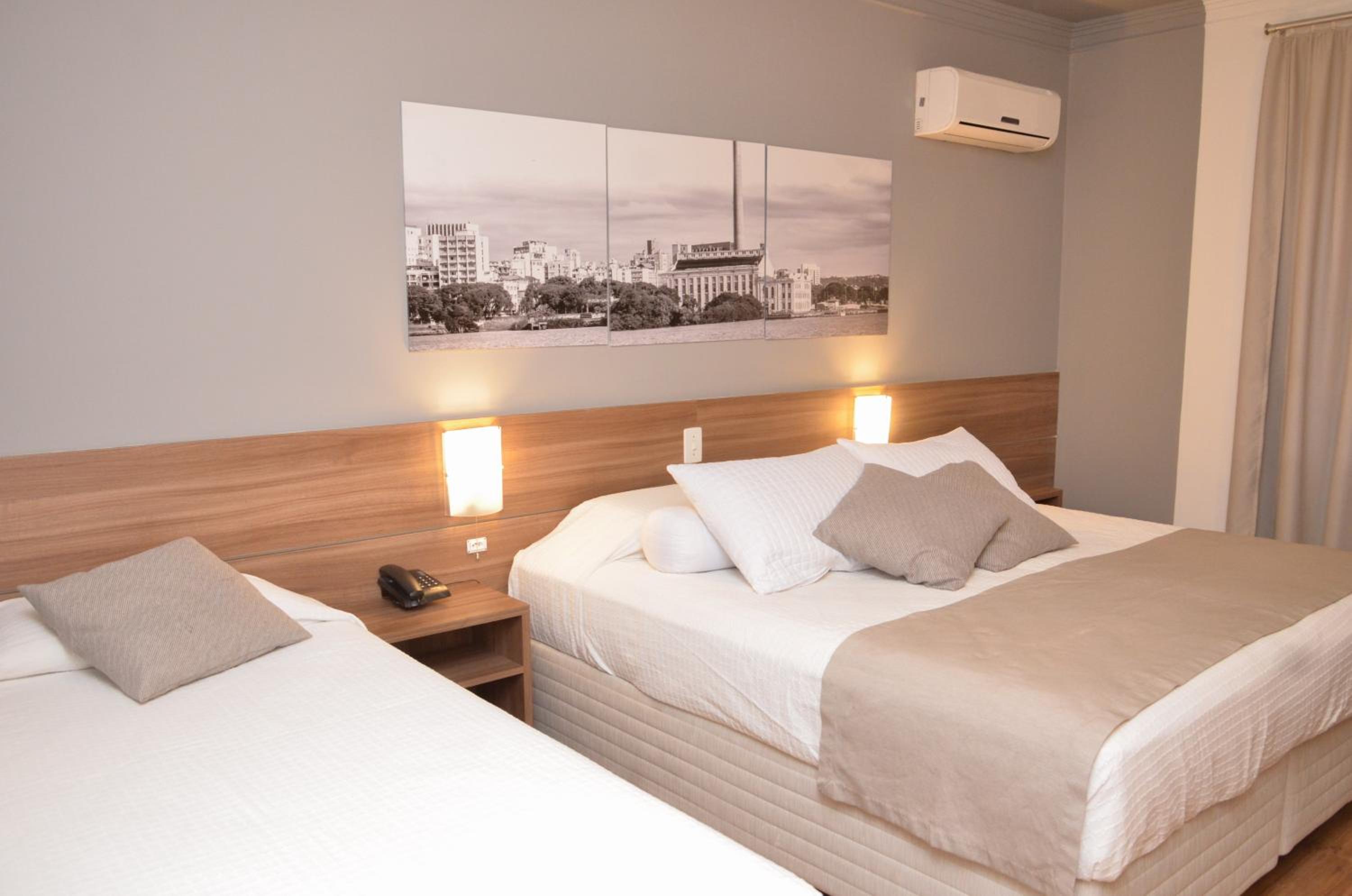 Superior Triple Room photo 2