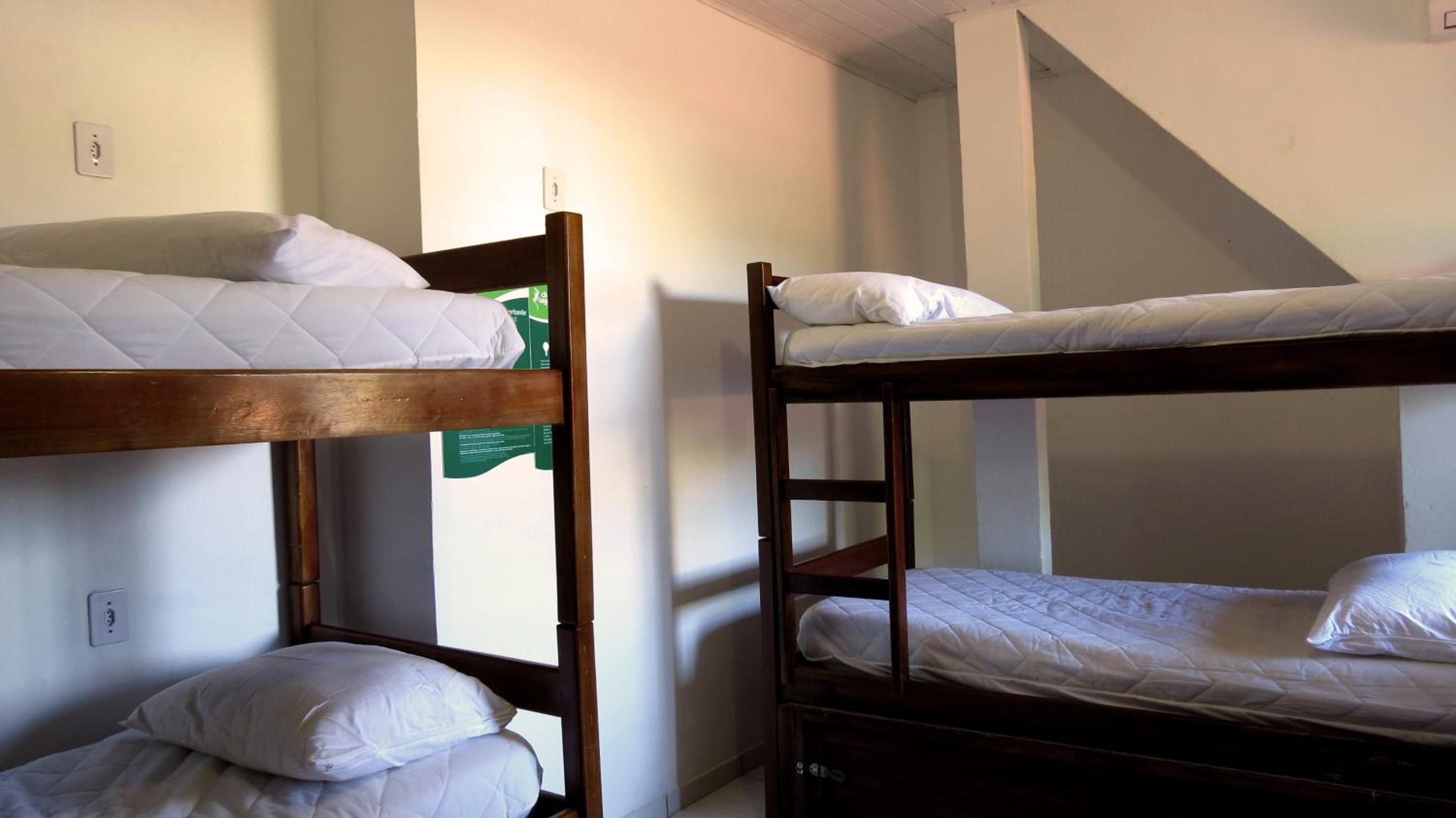 Bed in 8-Bed Female Dormitory Room photo 1