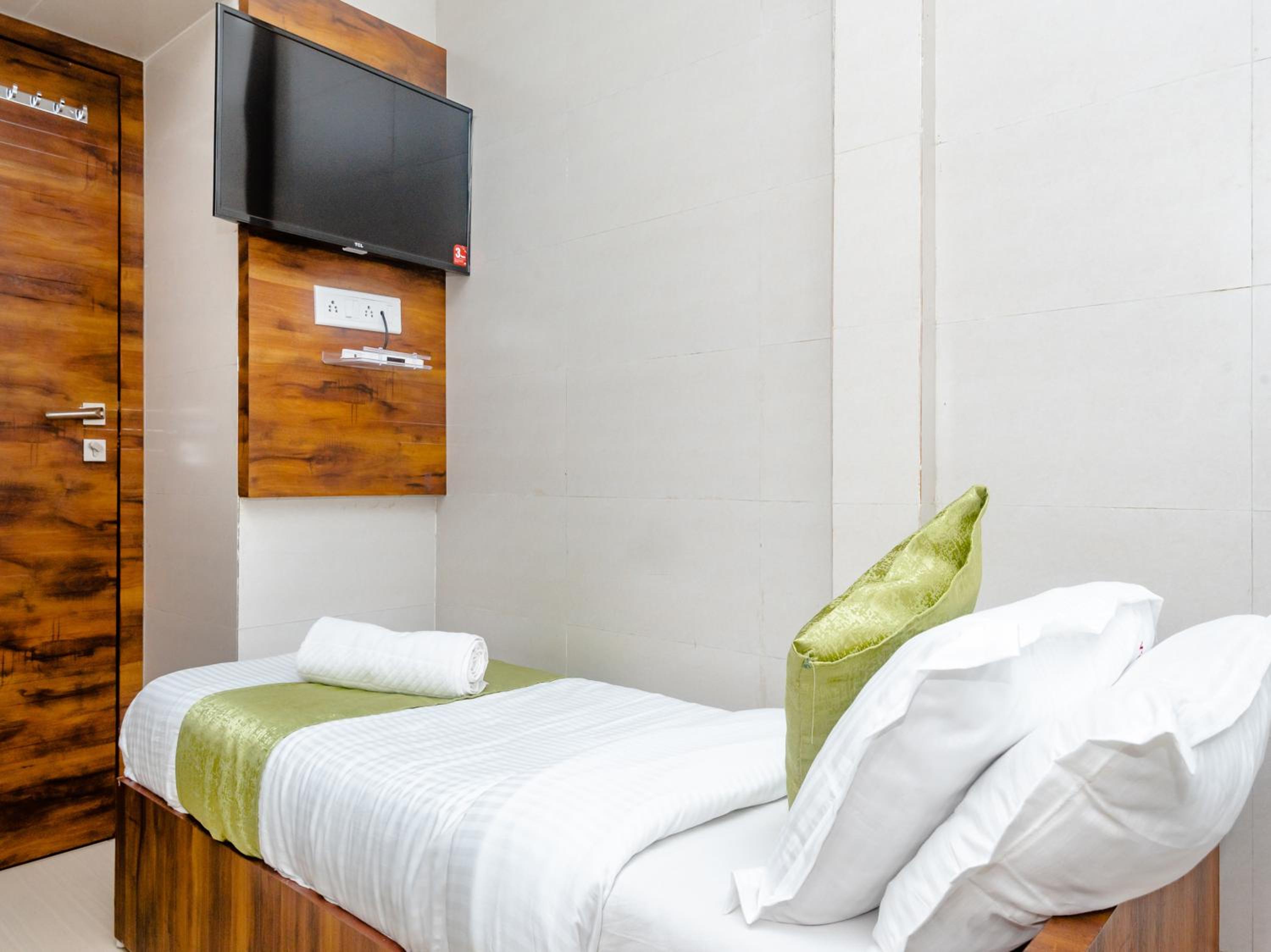Executive Triple Room - Photo 7