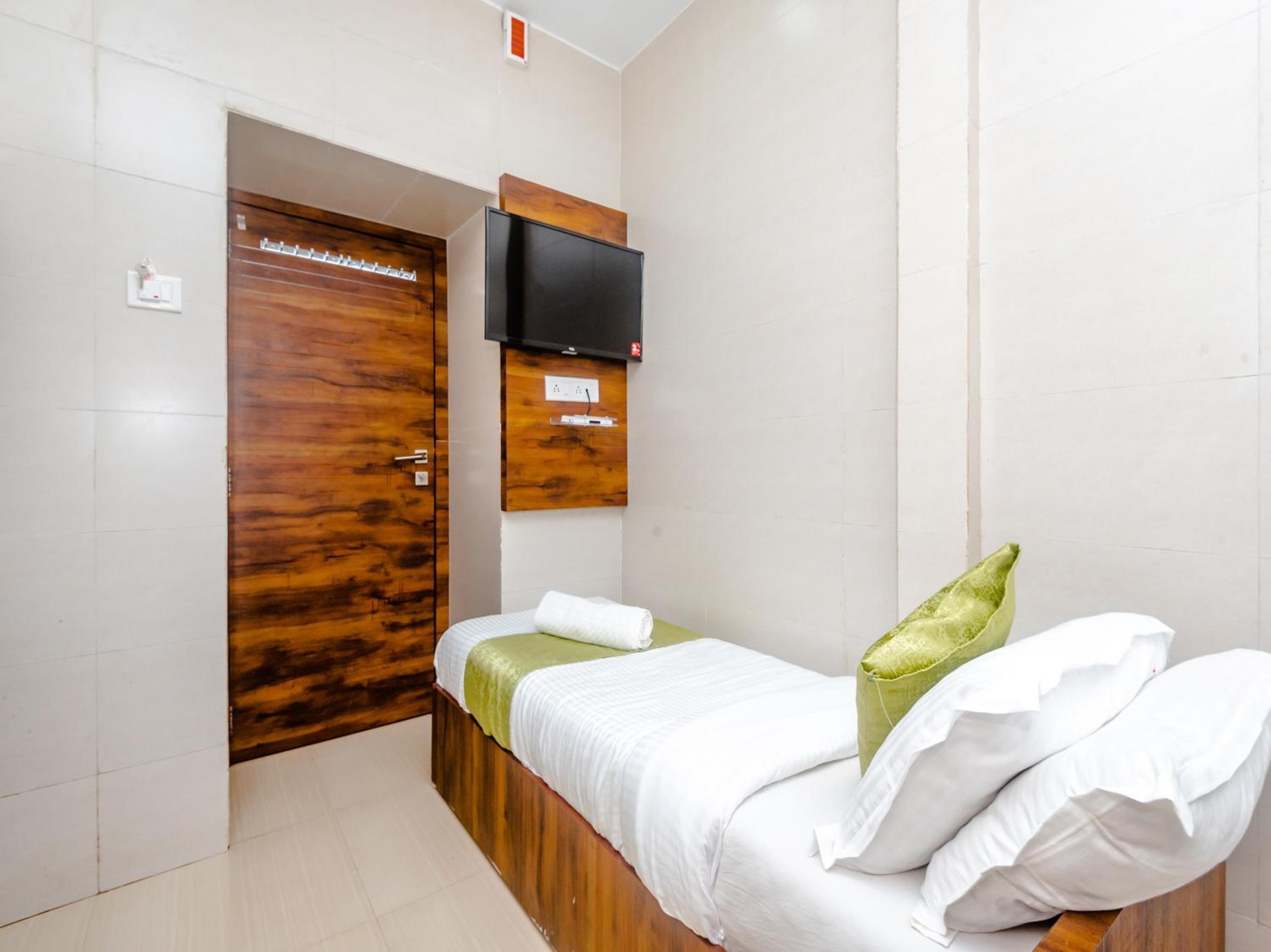Executive Triple Room - Photo 6