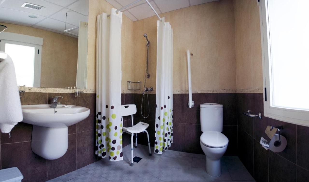 Double Room - Disability Access - Photo 2