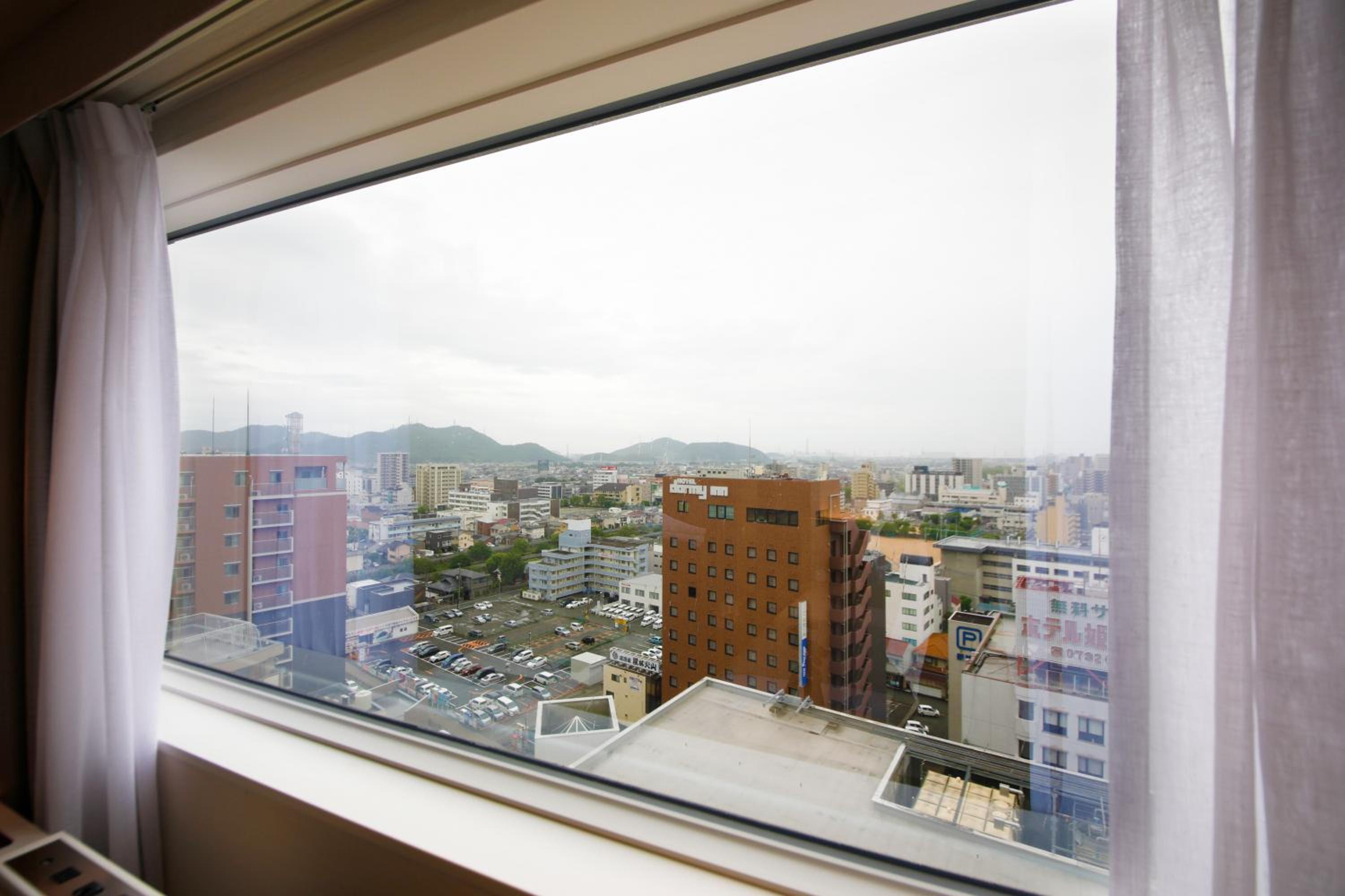 Single Room - Smoking - Photo 3