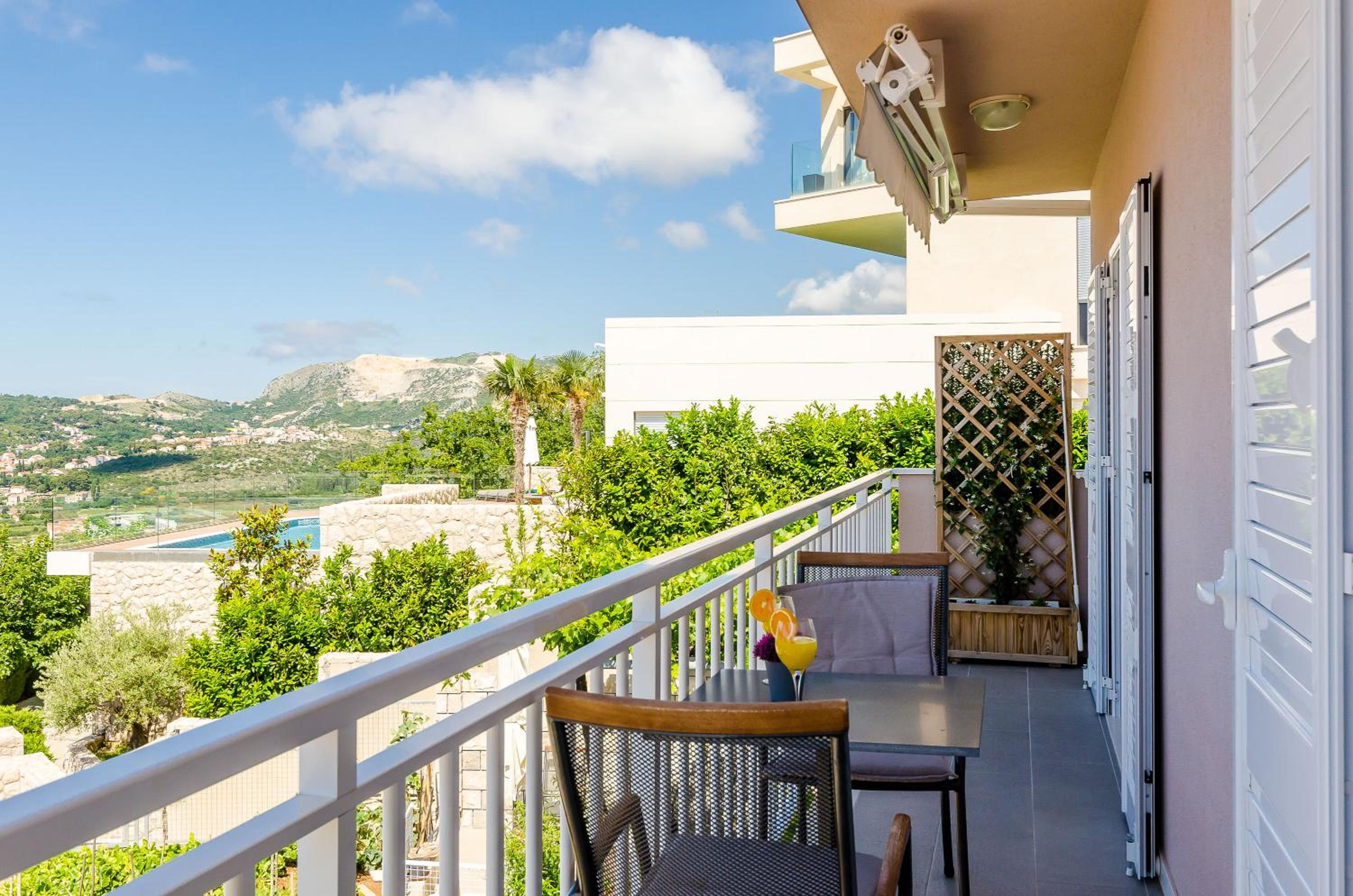 Apartment with Terrace