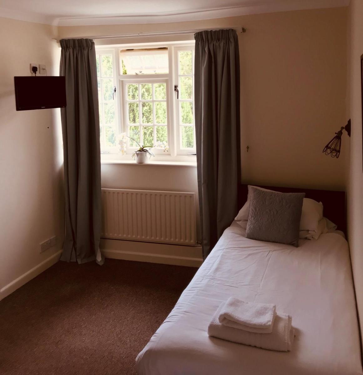 Standard Twin Room photo 1