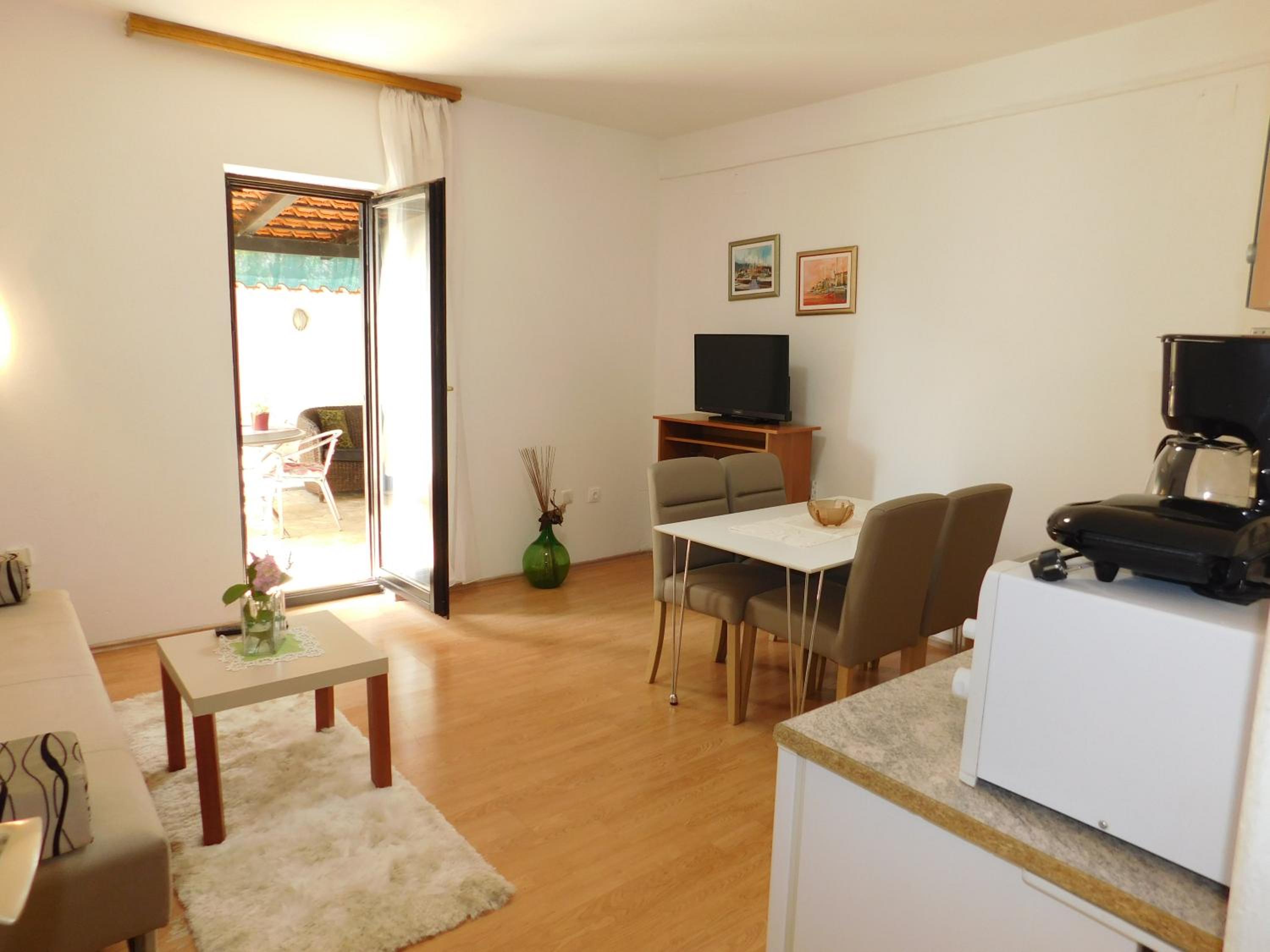 Apartment with Terrace