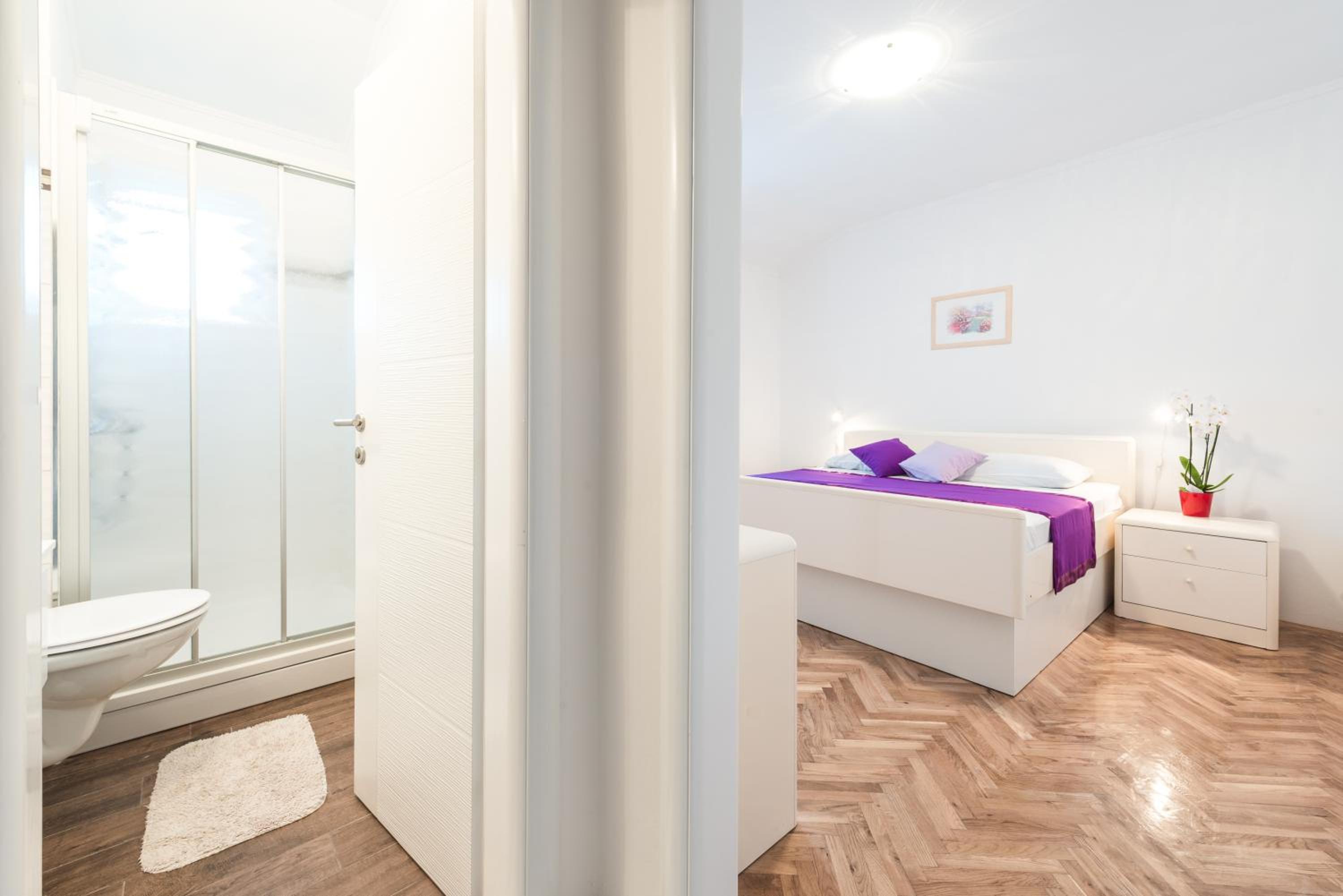 Double Room with Private Bathroom