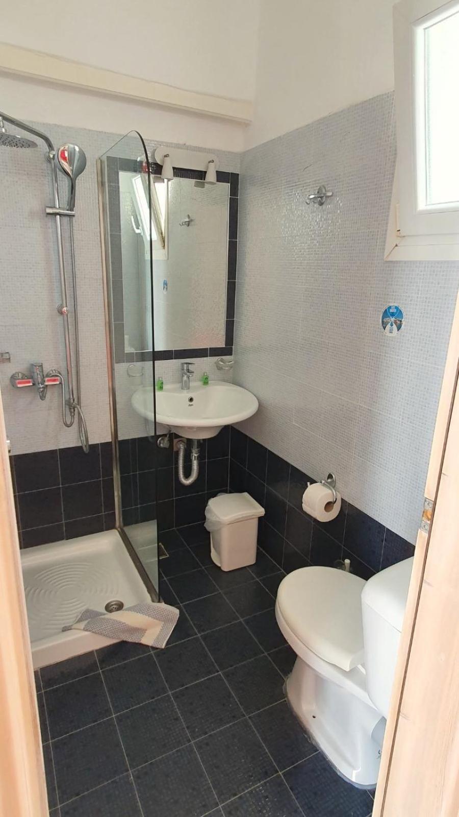 Budget Double or Twin Room - Photo 3