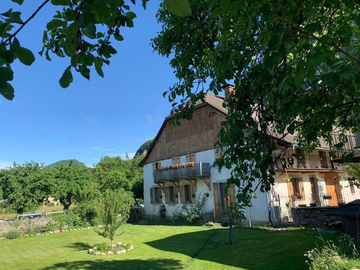 Three-Bedroom Chalet - Le Mazot photo 1