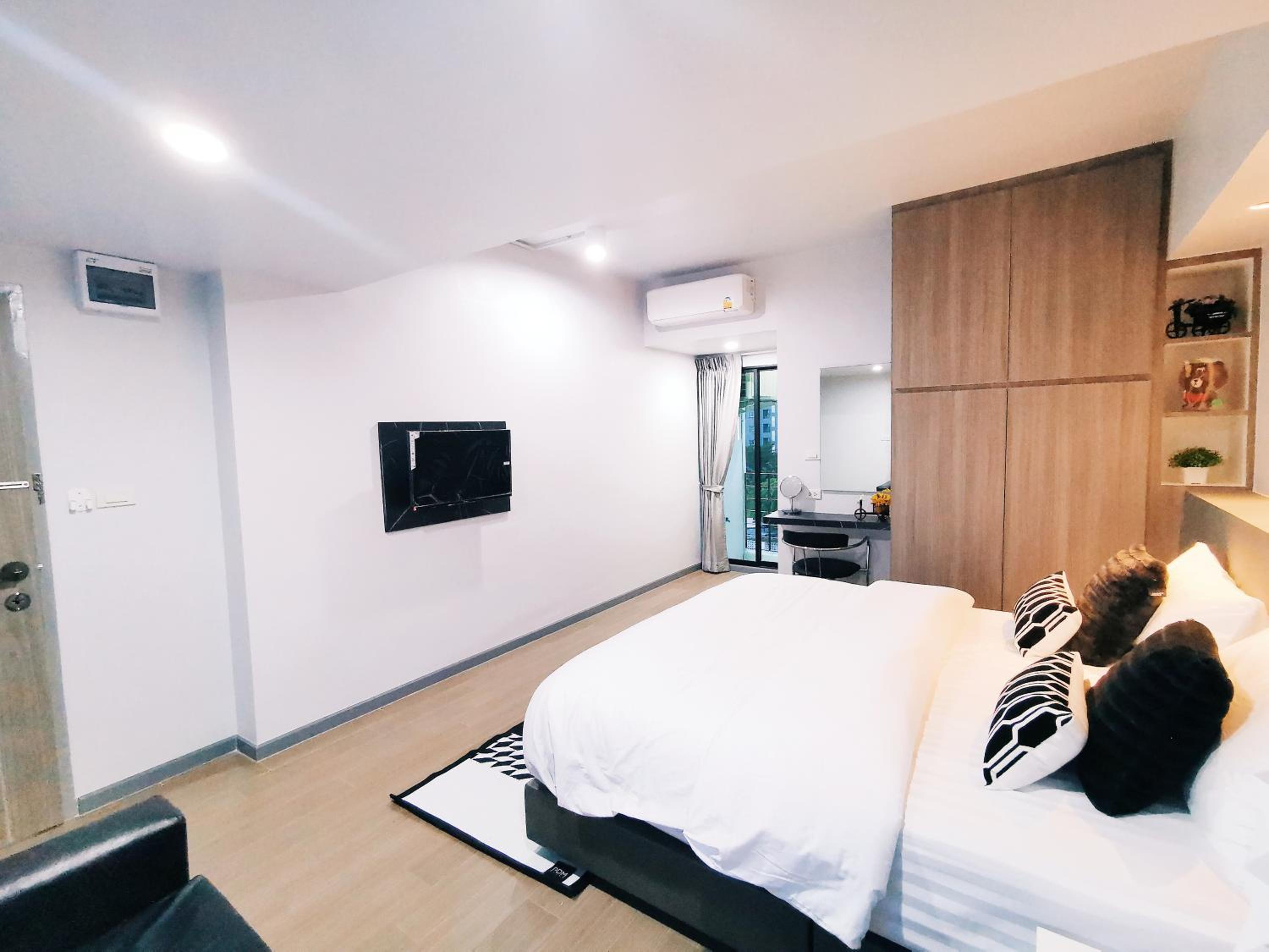Deluxe Double Room photo 3