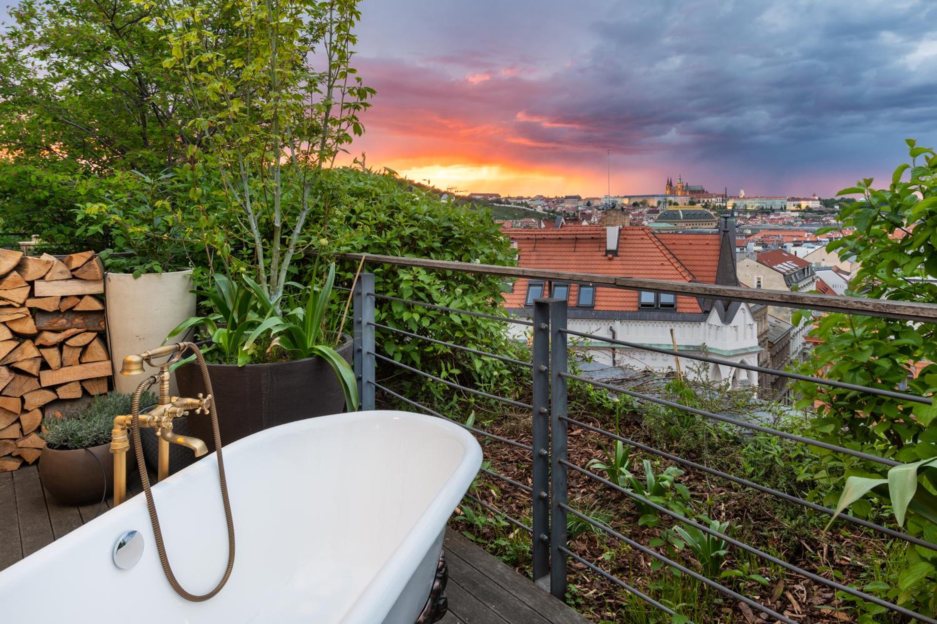 Penthouse Suite With Terrace - City View
