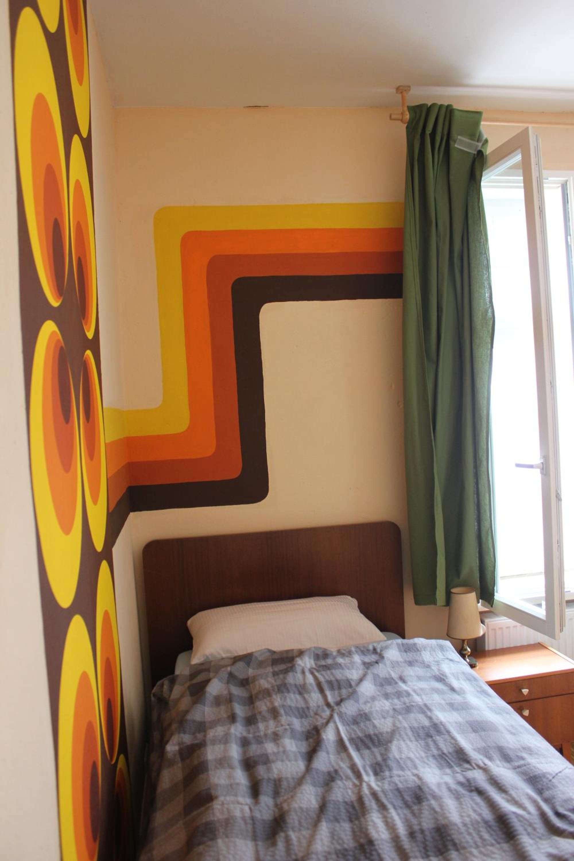 Bed in 4-Bed Female Dormitory Room photo 1