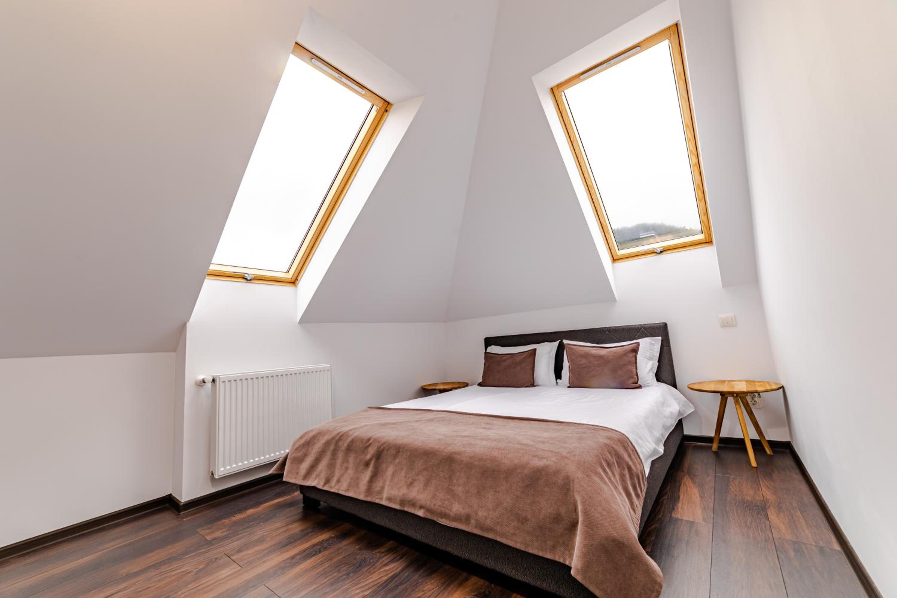 Suite with Mountain View - Photo 8