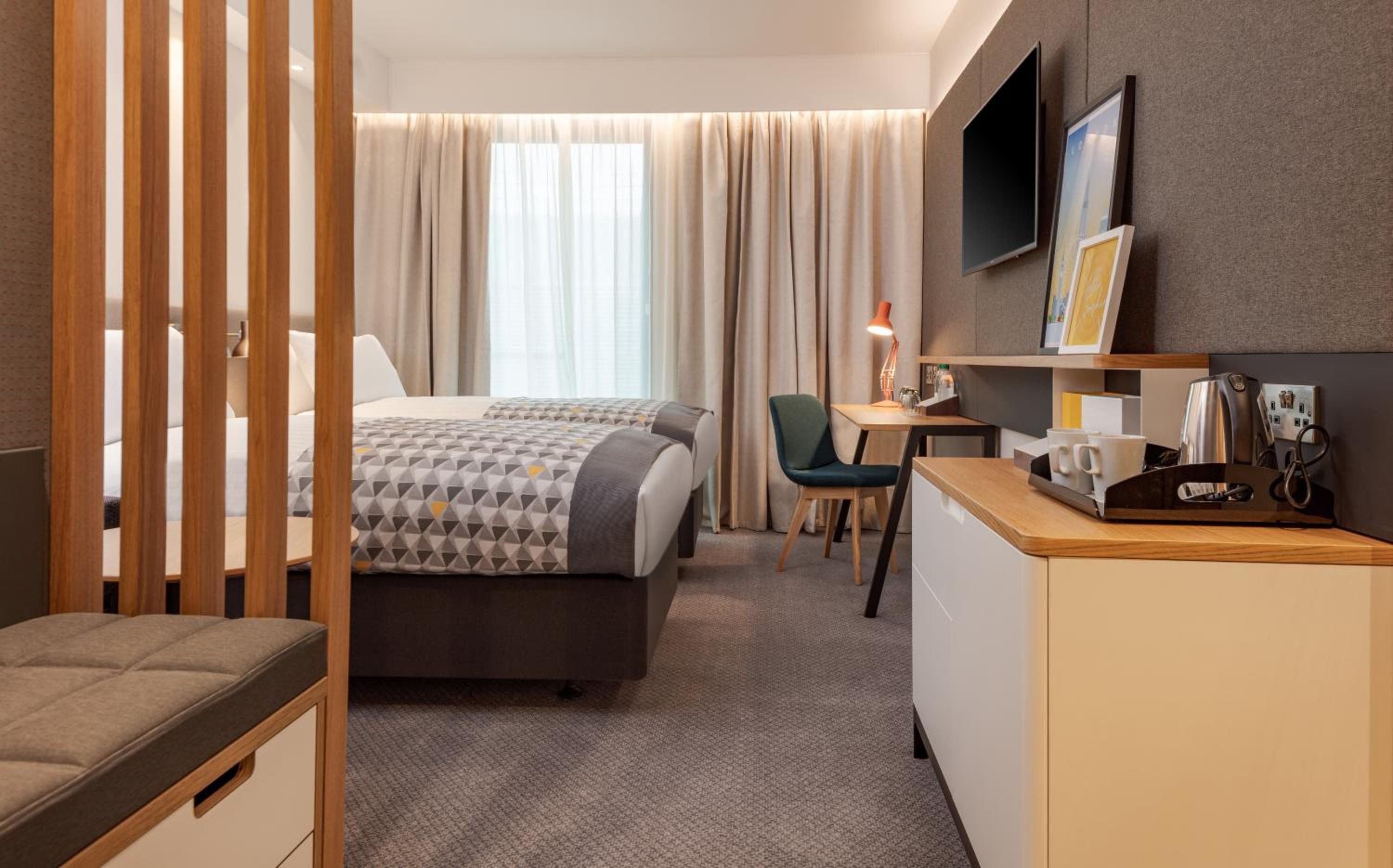 Standard Room with Two Single Beds