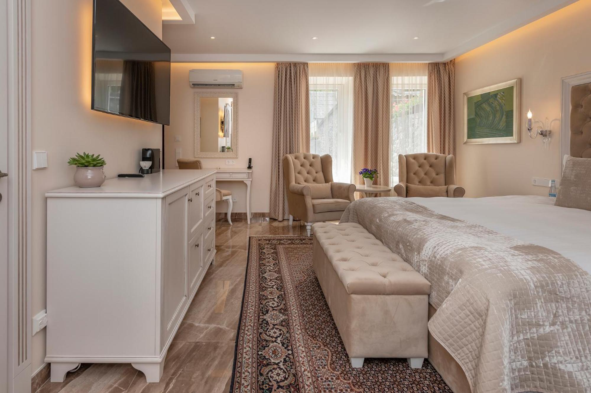 Junior Suite - Photo 19