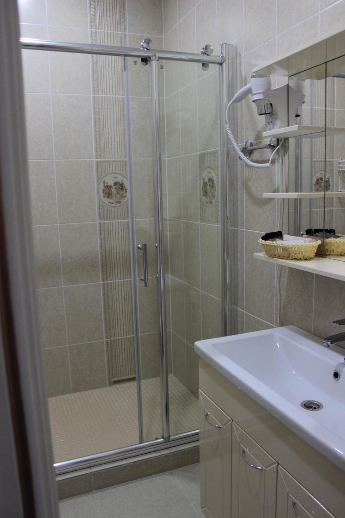 Standard Twin Room photo 1