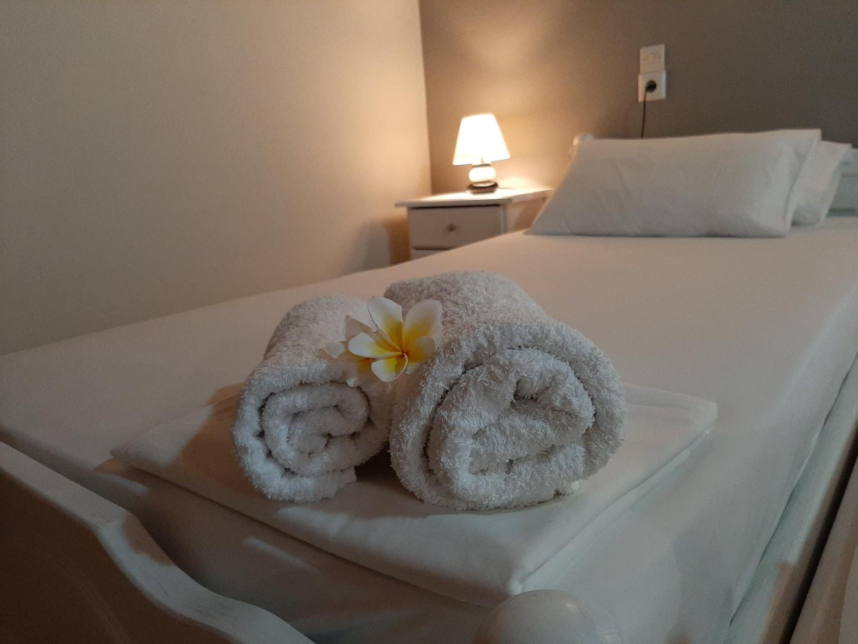 Superior Twin Room with Sea View photo 2