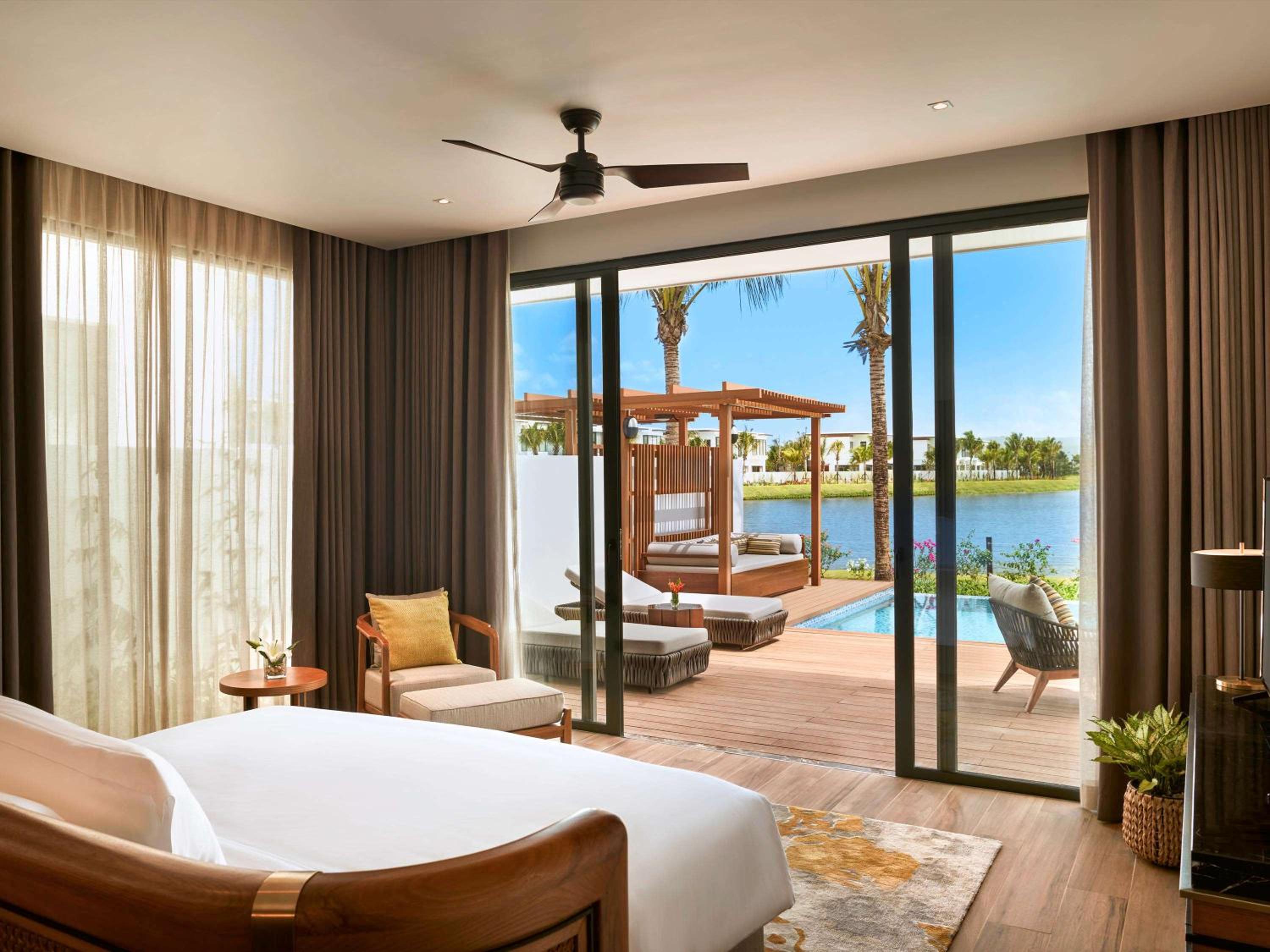 Family Three Bedroom Duplex Villa with Private Pool - Lake View - Photo 10