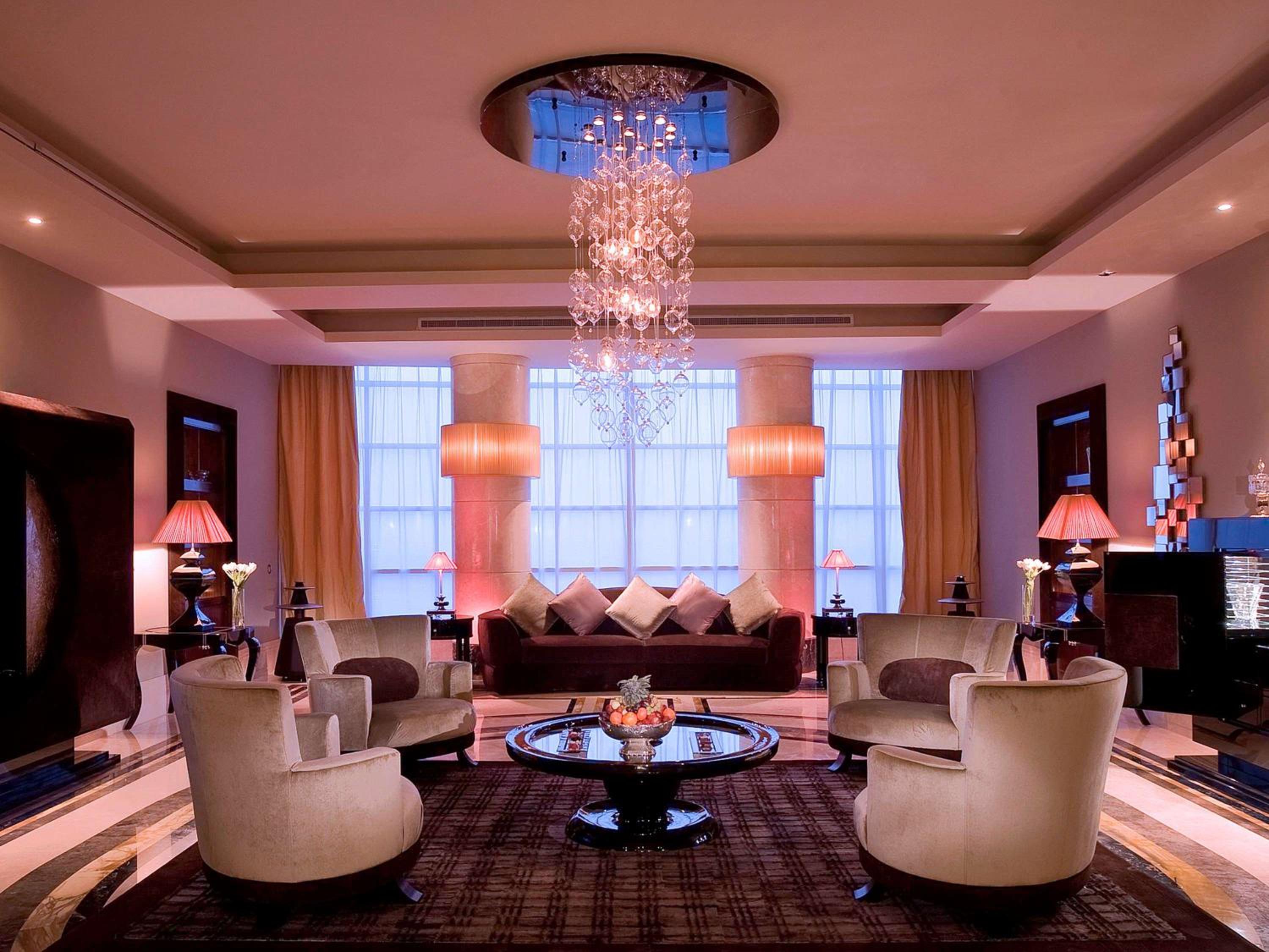 Two-Bedroom Royal King Suite photo 2