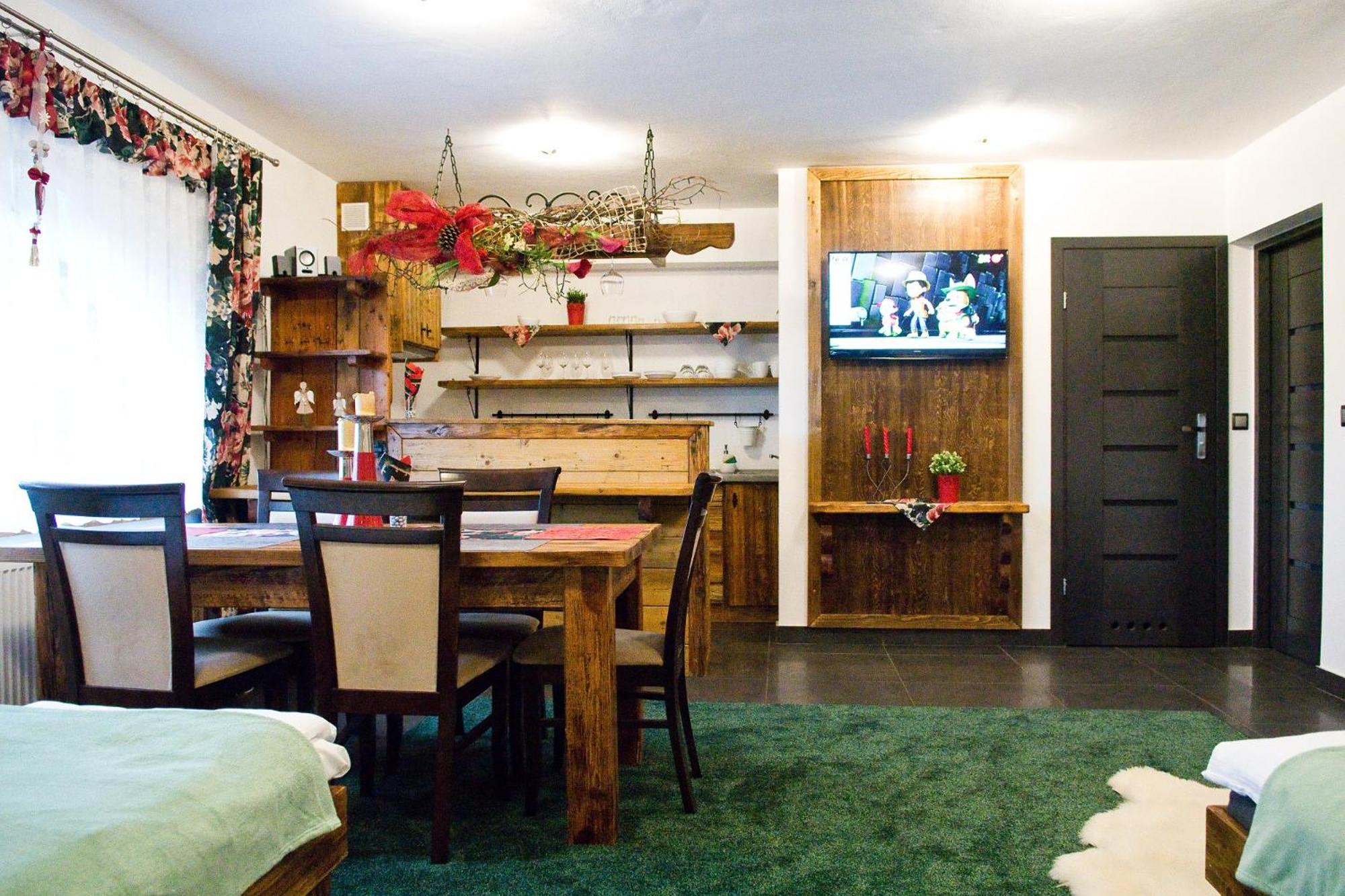 Studio Apartment - Photo 6
