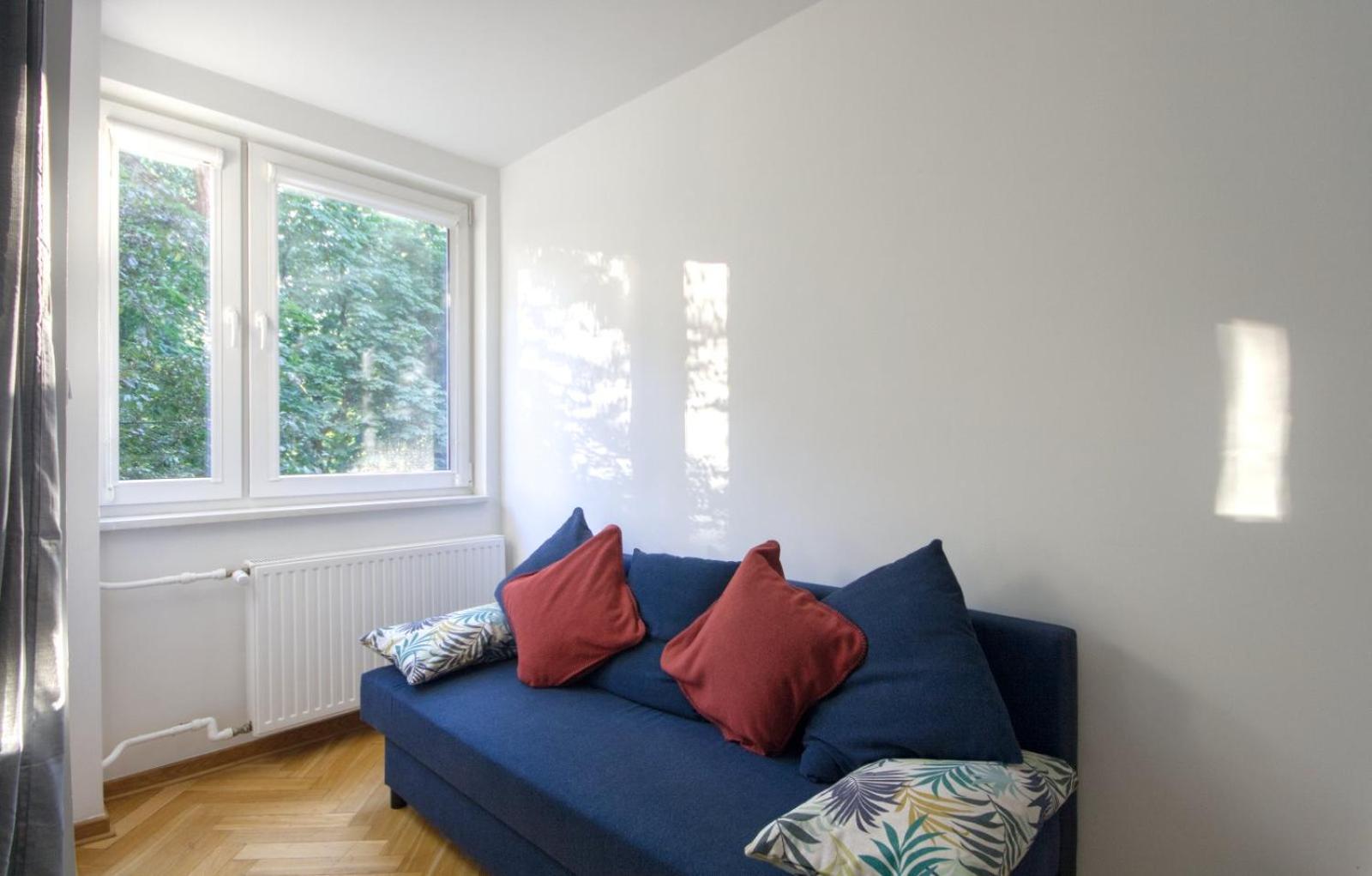 Studio Apartment - Photo 4