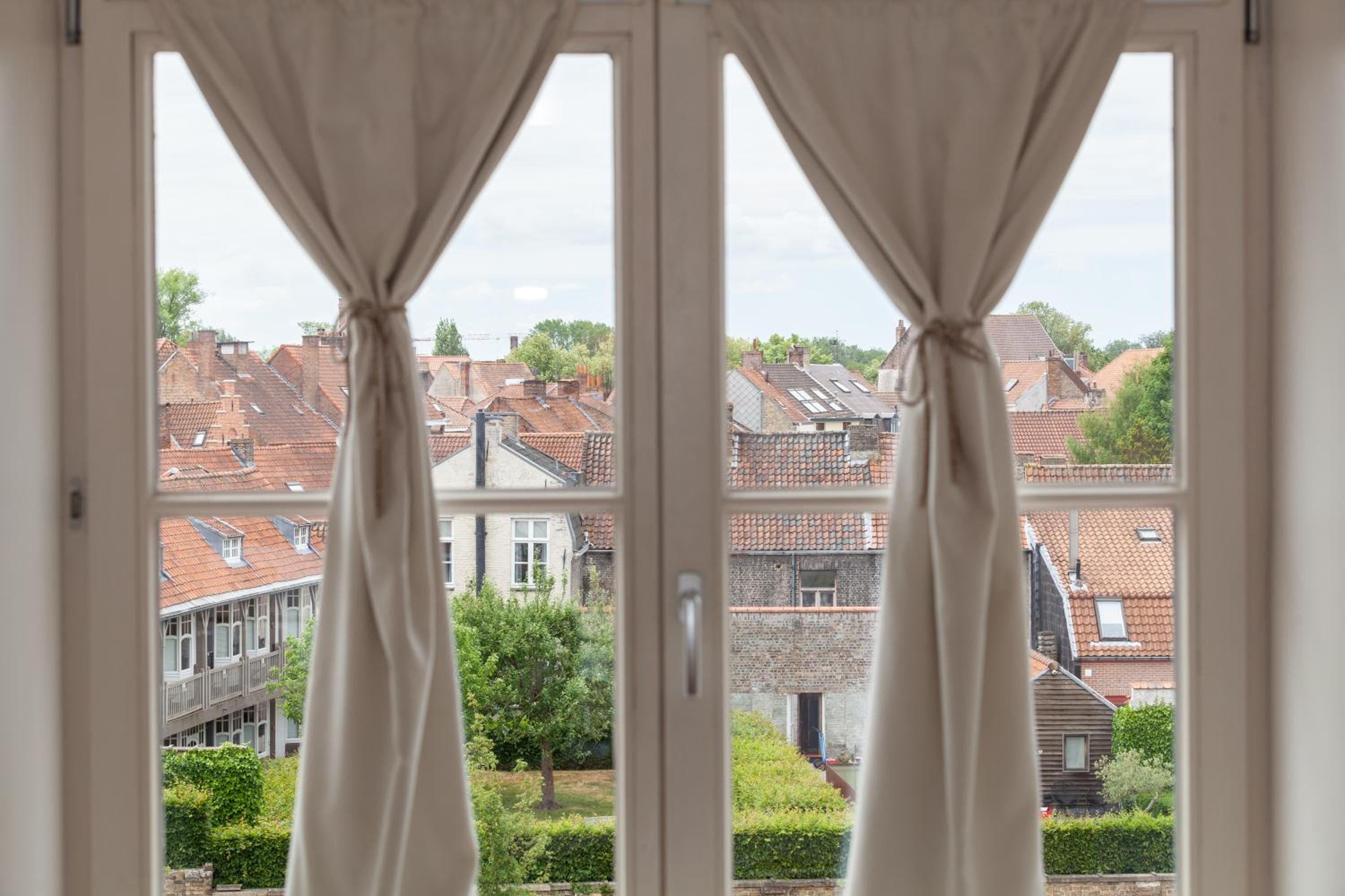 Deluxe Double Room Attic with City View