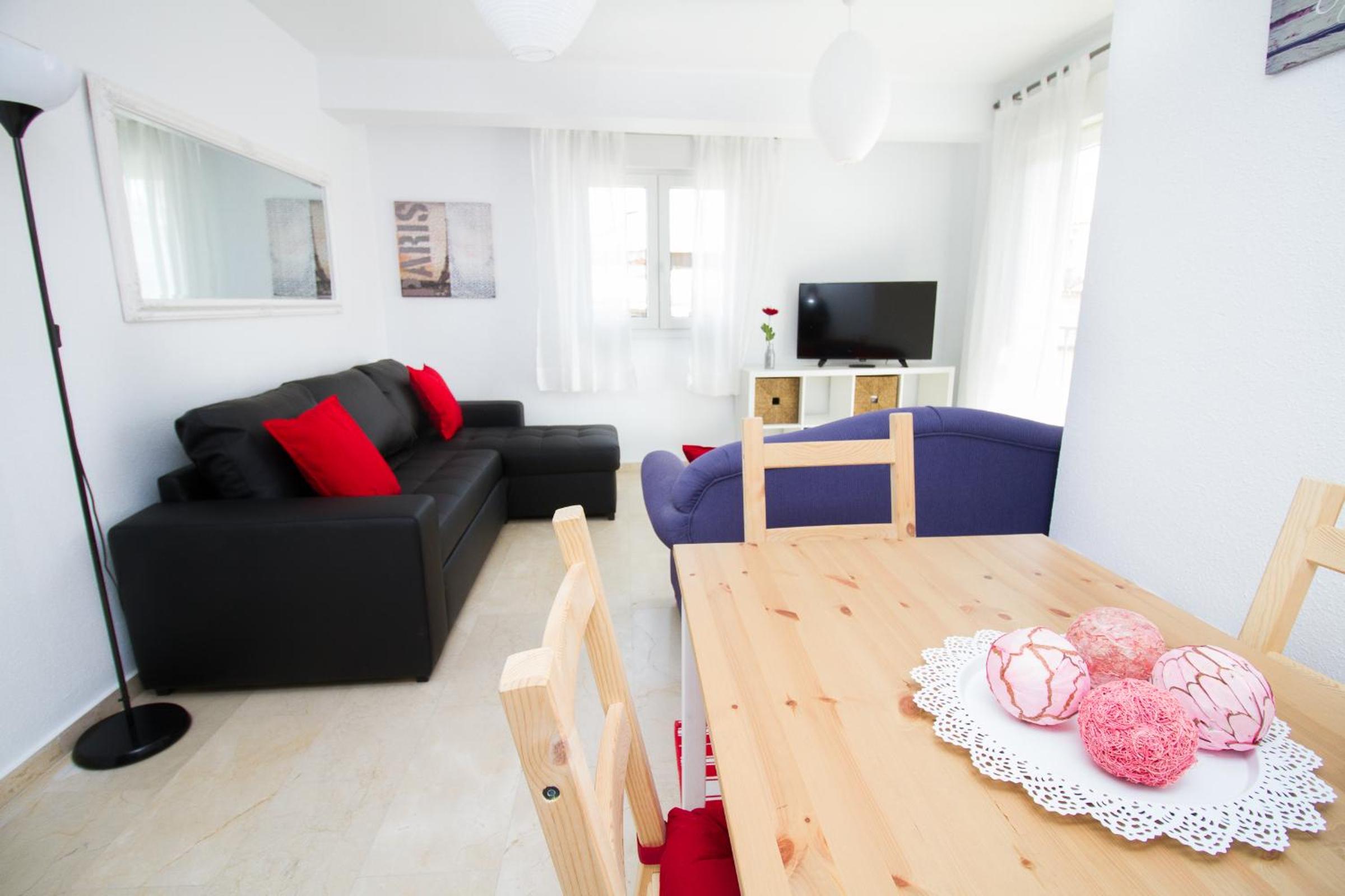 Apartamento de dos habitaciones con balcón
