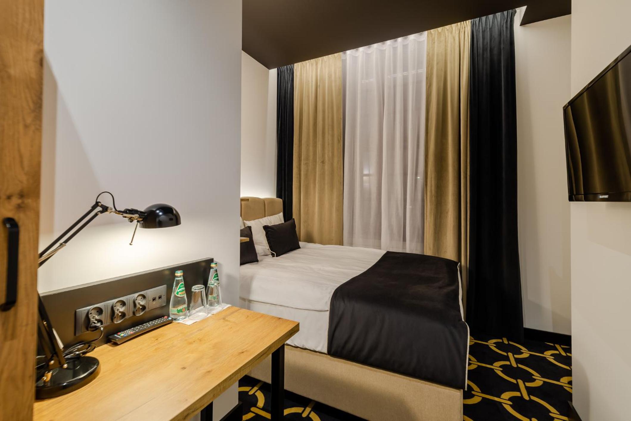 Economy Double Room - Annex