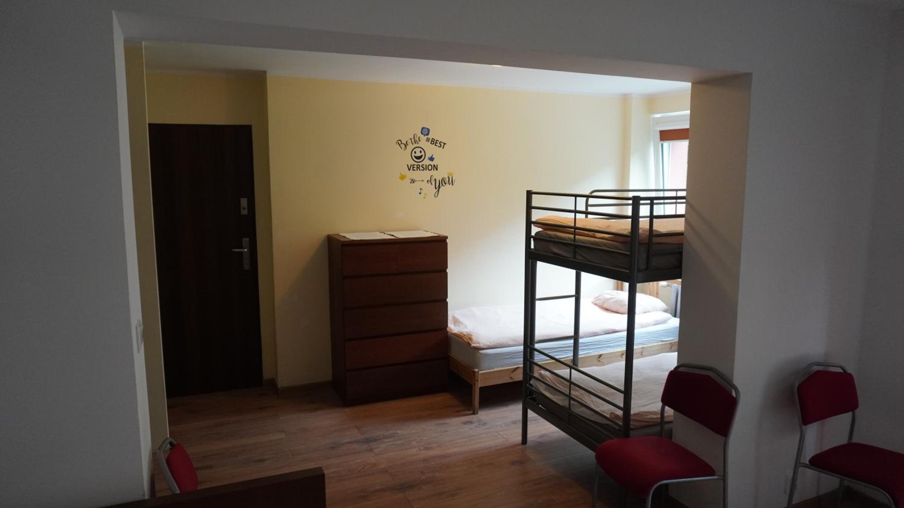 Family Room - Photo 8
