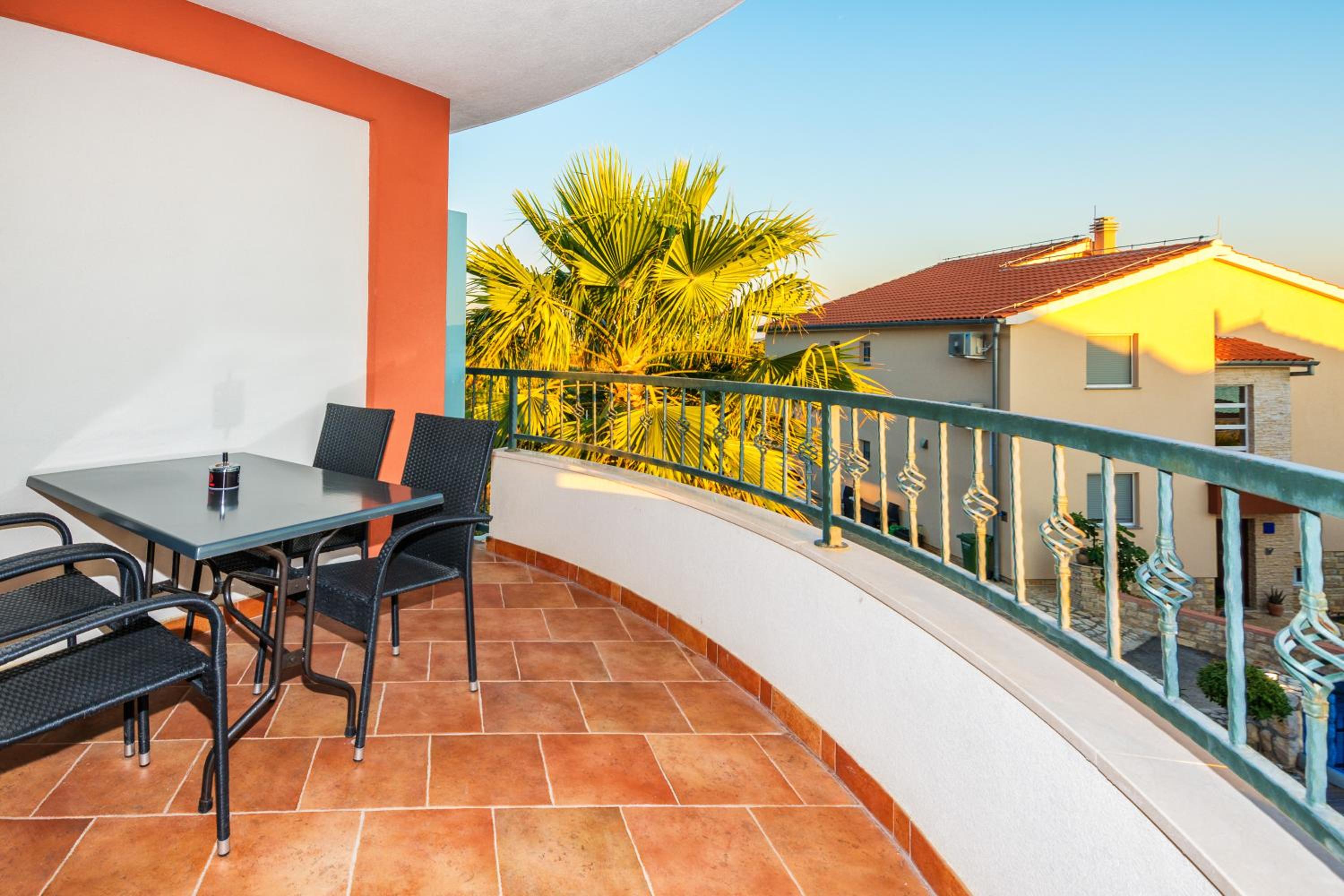 Two-Bedroom Apartment with Balcony and Sea View photo 1