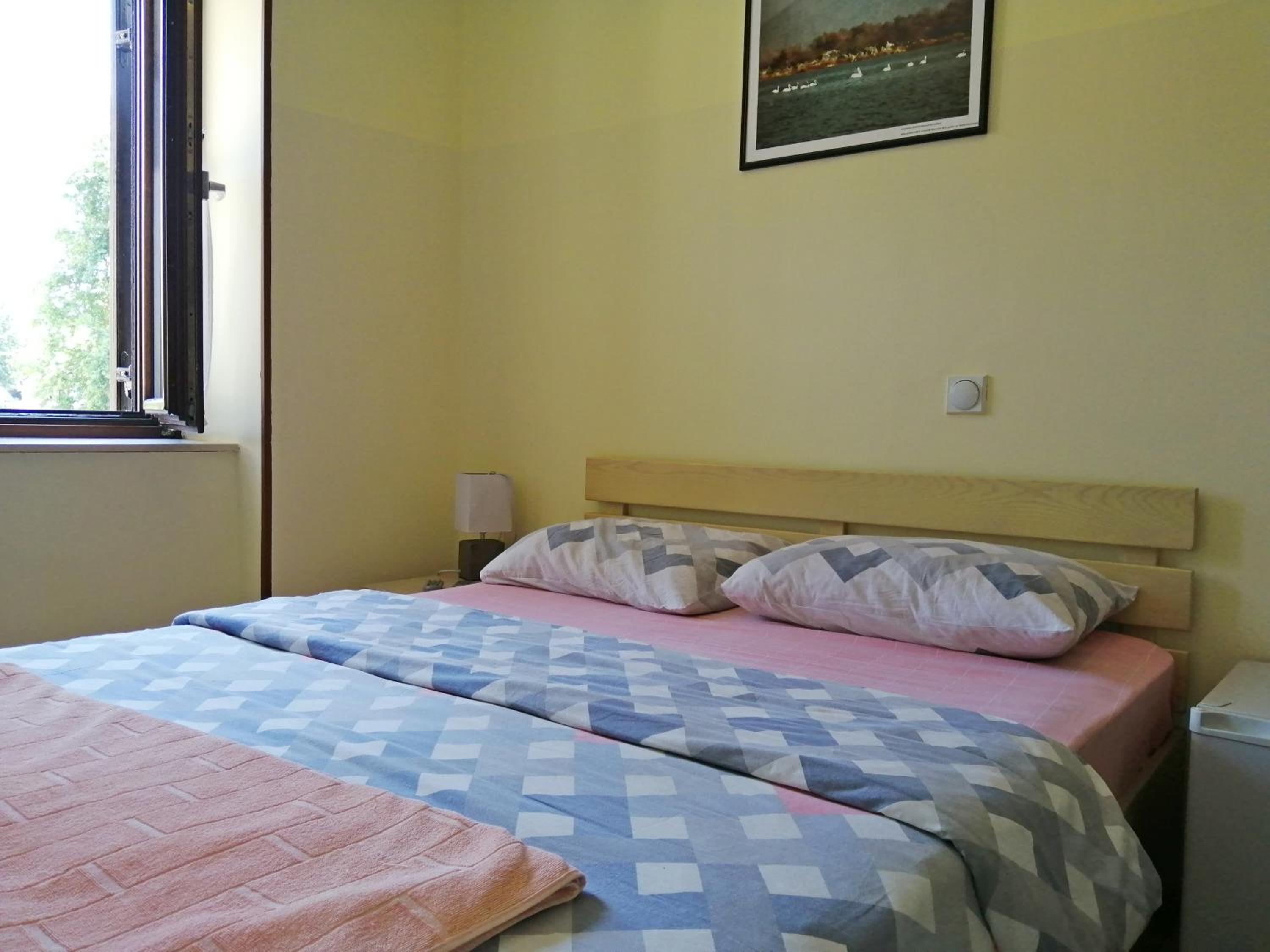 Standard Double Room - Photo 12