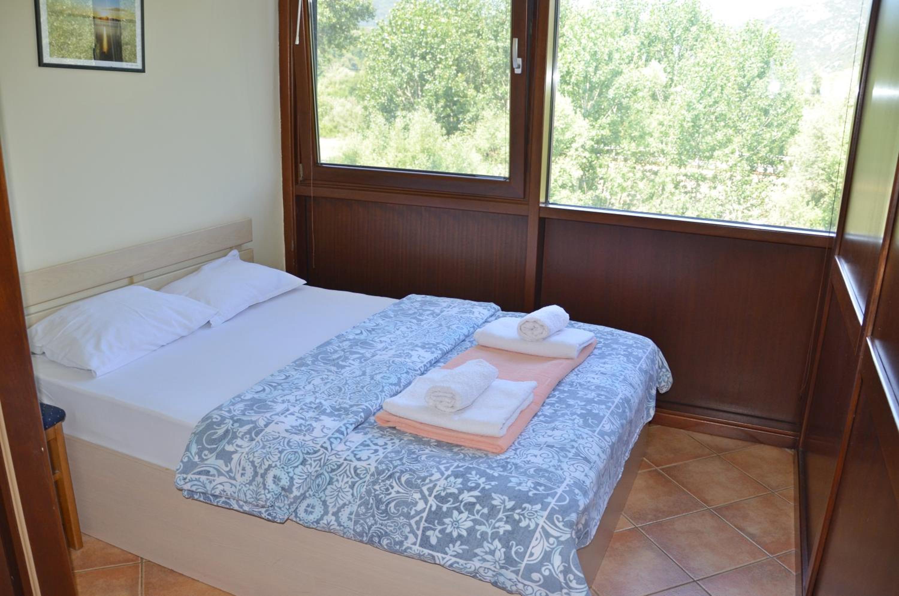 Standard Triple Room - Photo 7