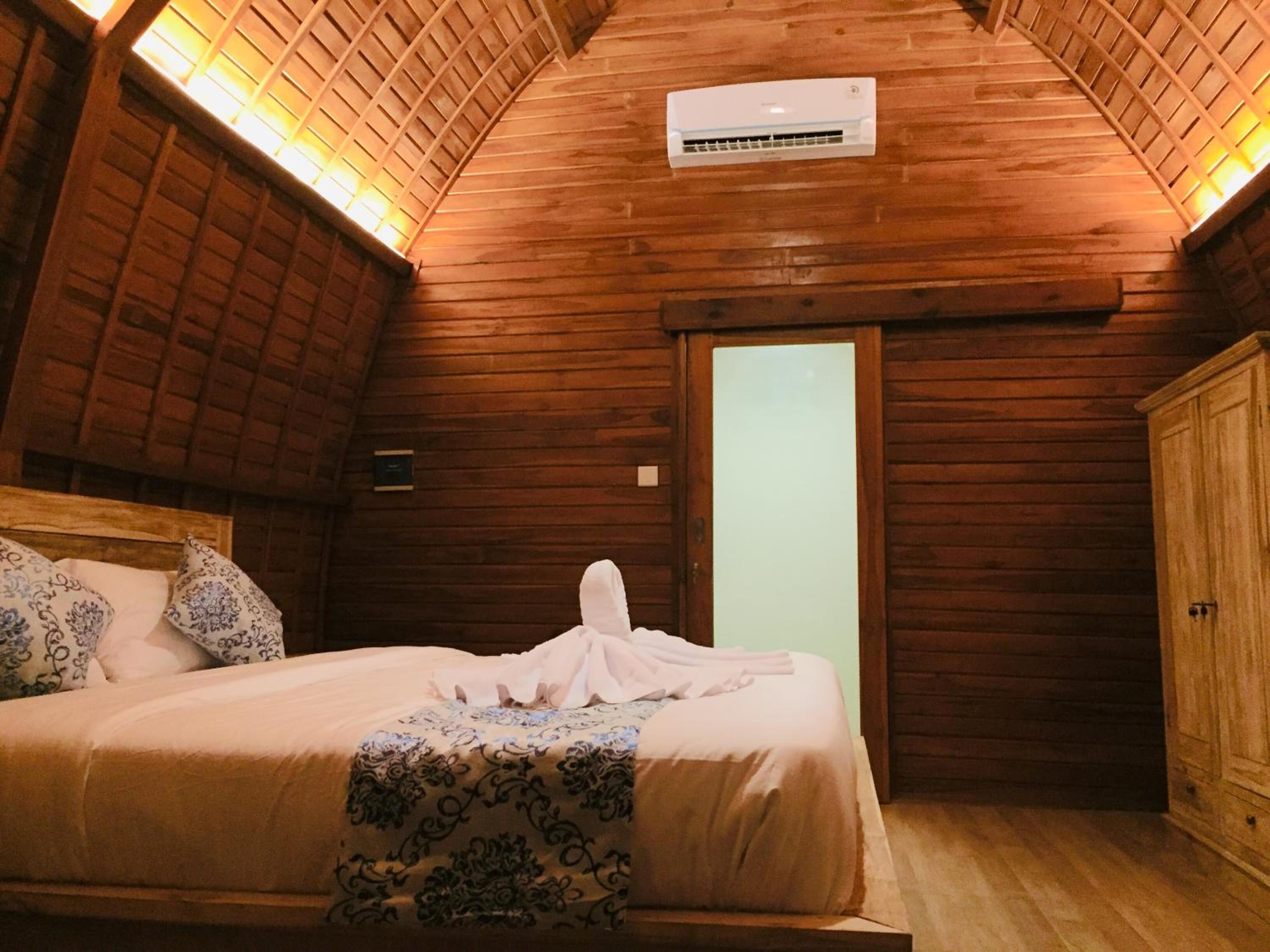 Lumbung Deluxe King Room - Photo 64