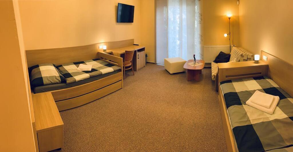 Twin Room photo 1