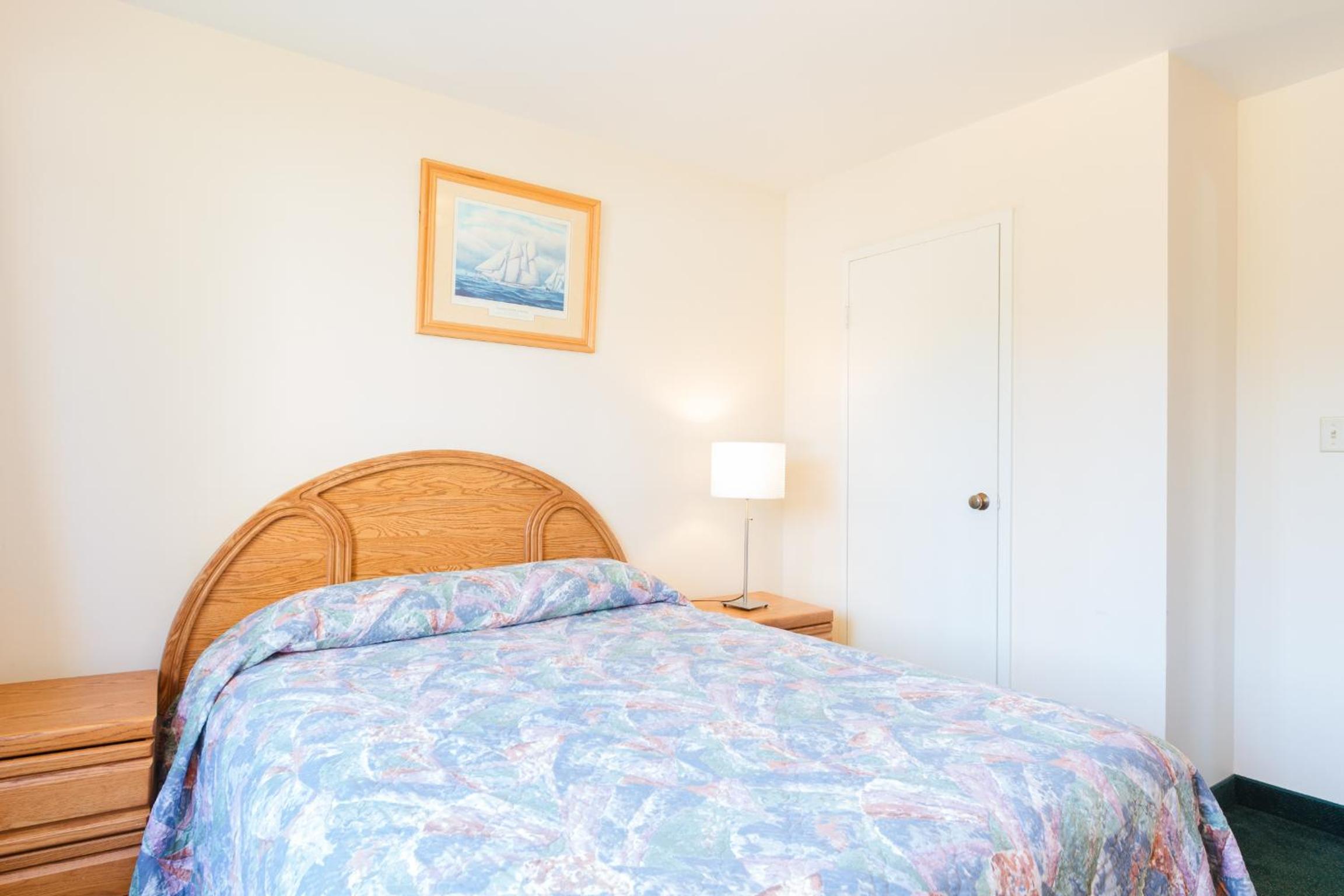 English Bay Hotel — photo 56