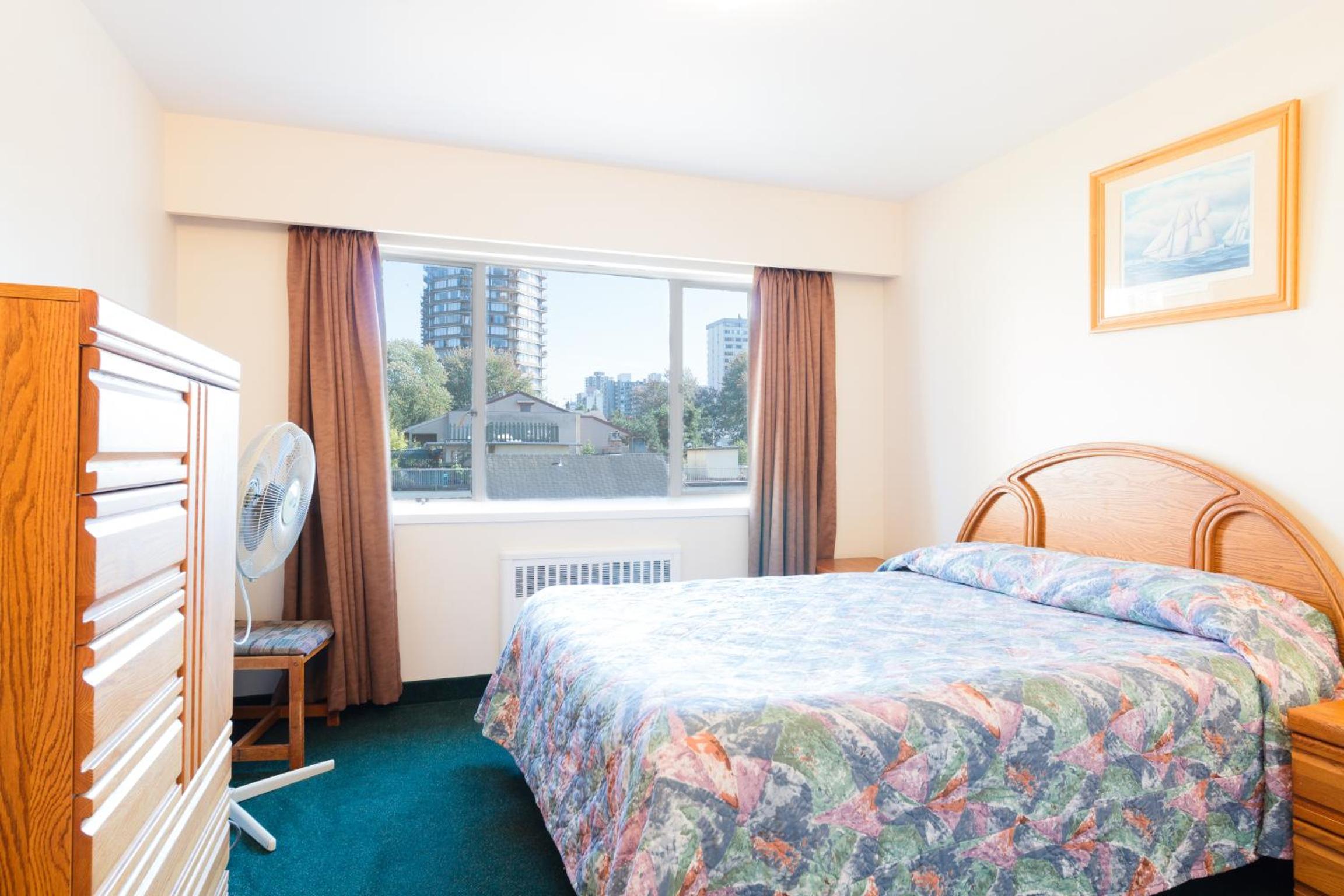 English Bay Hotel — photo 51