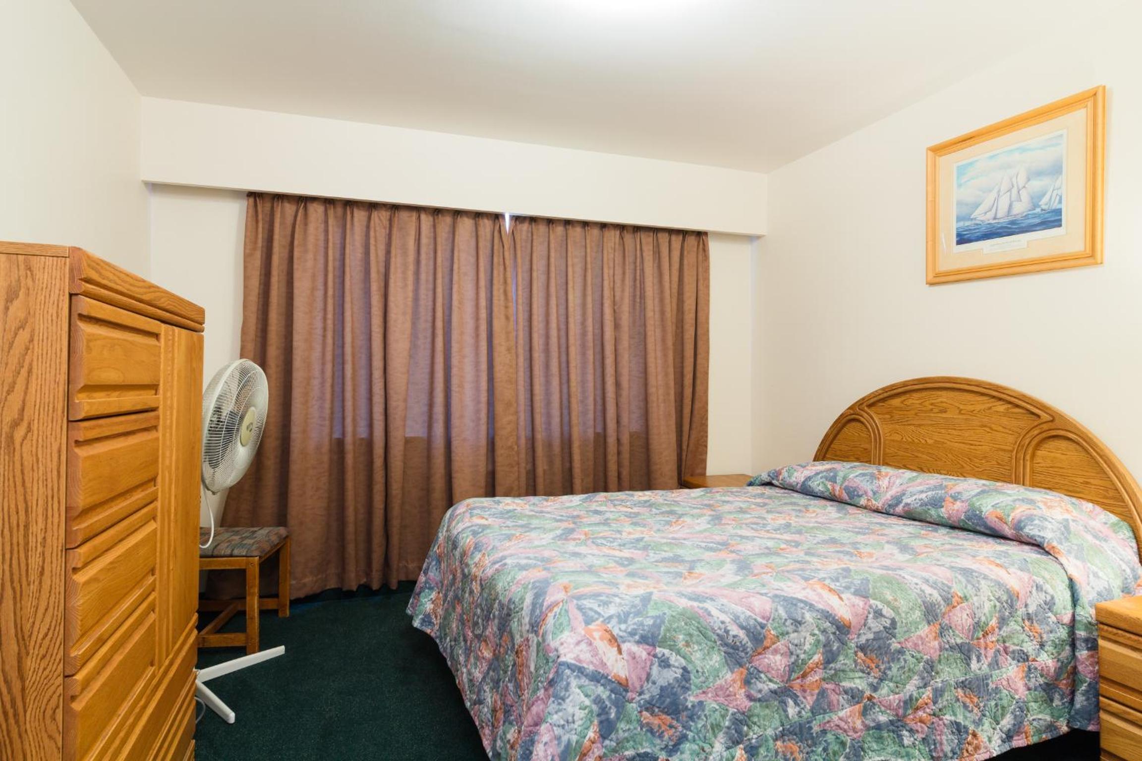 English Bay Hotel — photo 57